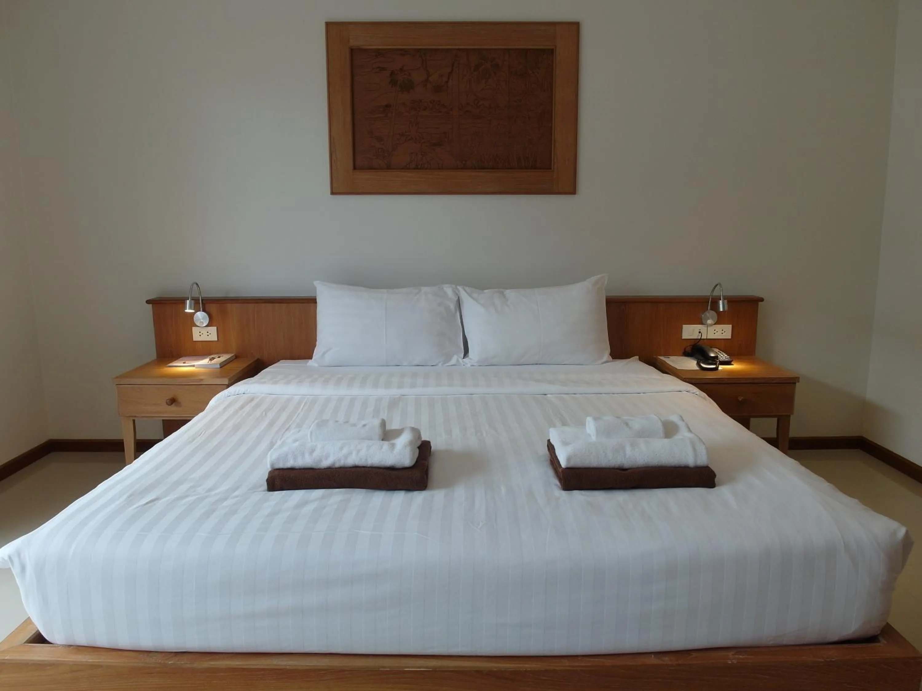 Bed in Crystal Lamai Hotel