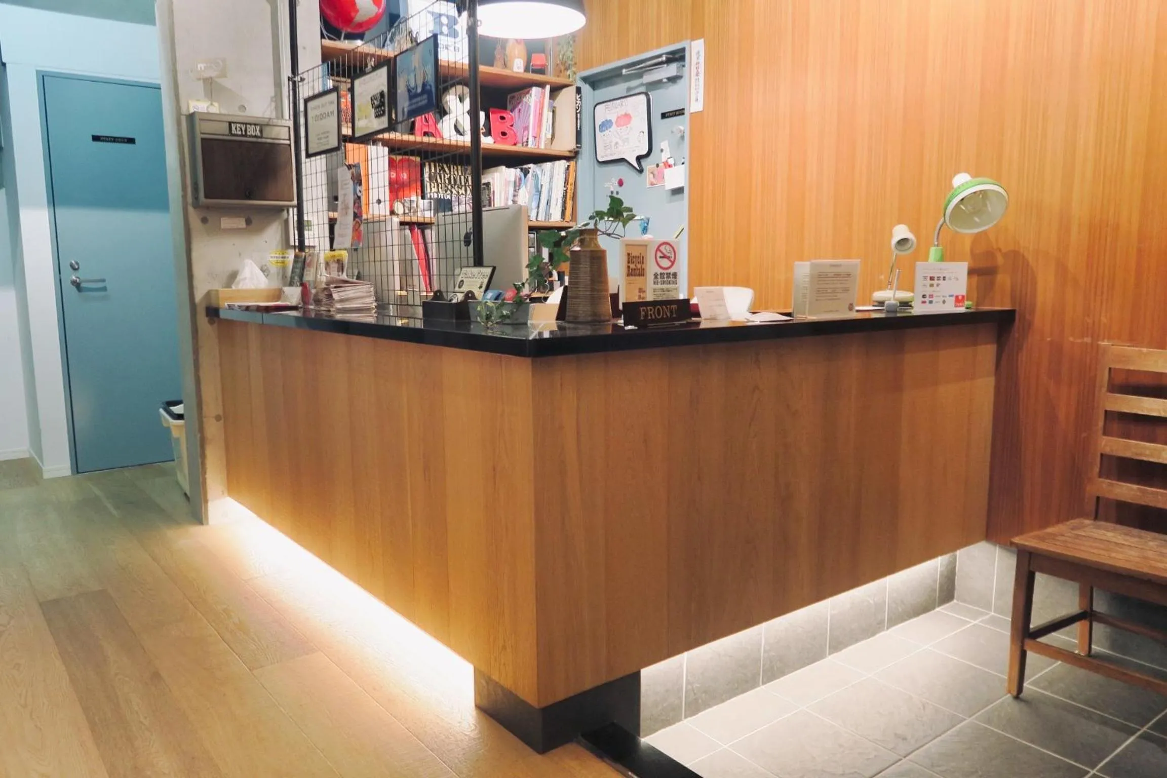 Lobby or reception in Kangaroo Hotel Side B