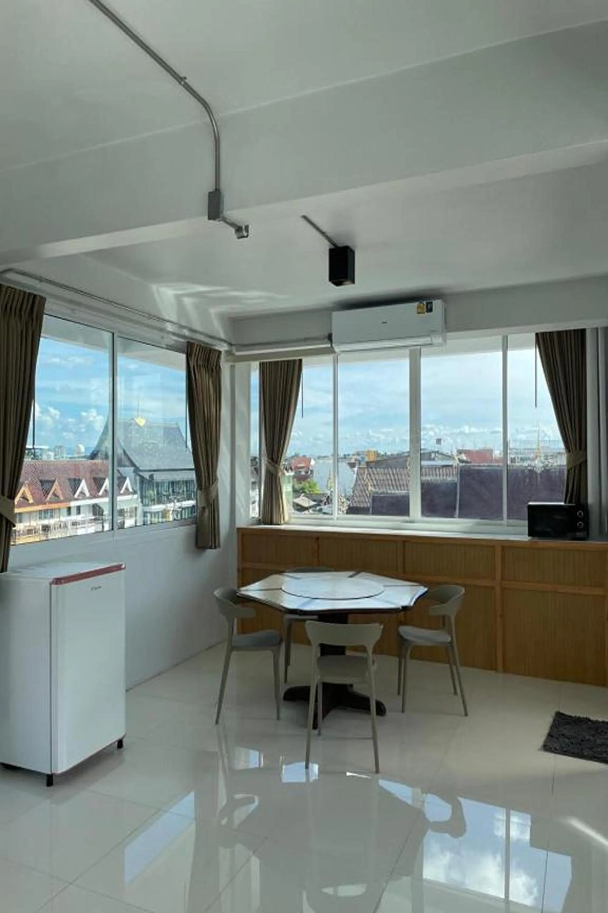 Dining area in ASAYA House