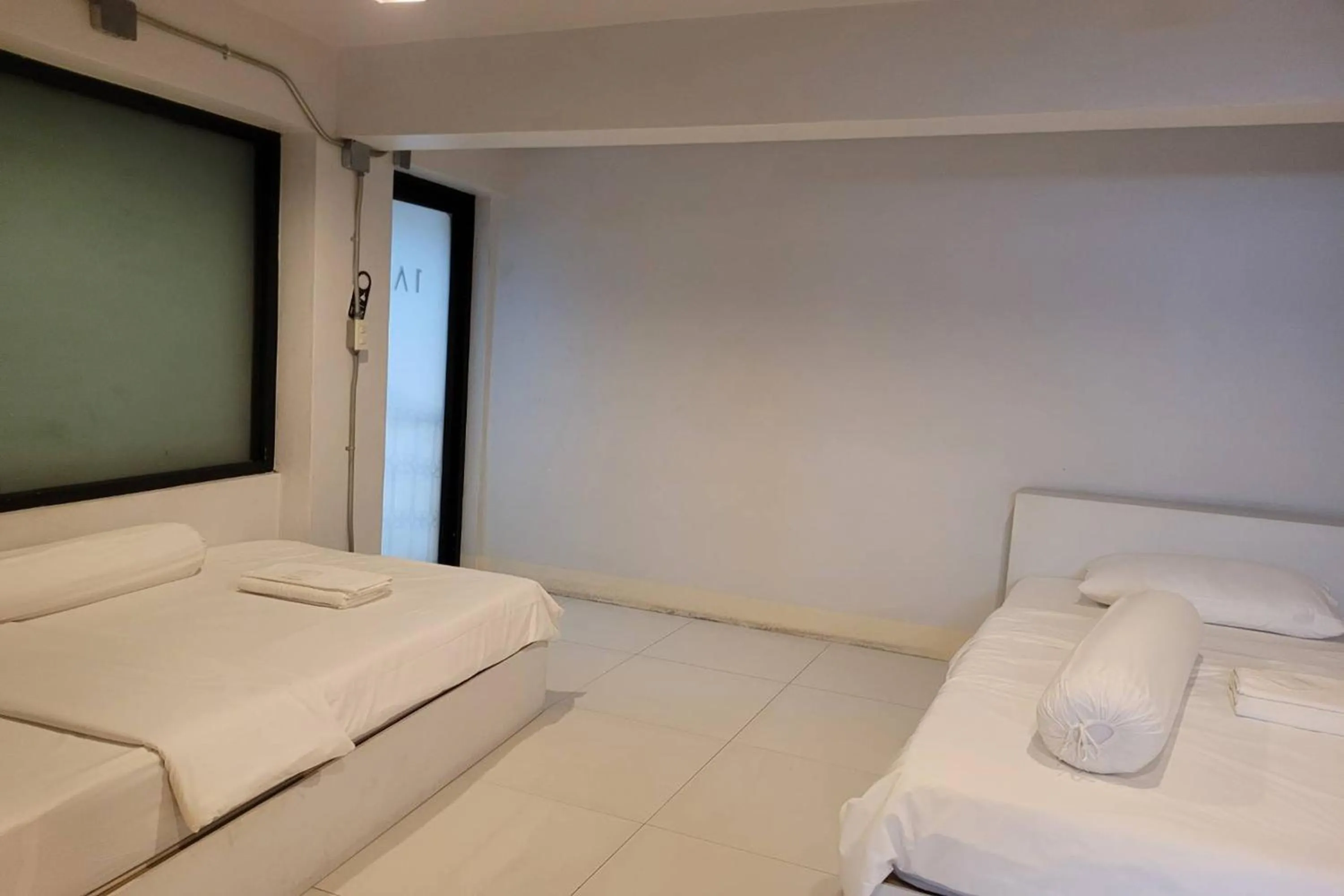 Bedroom, Bed in ASAYA House