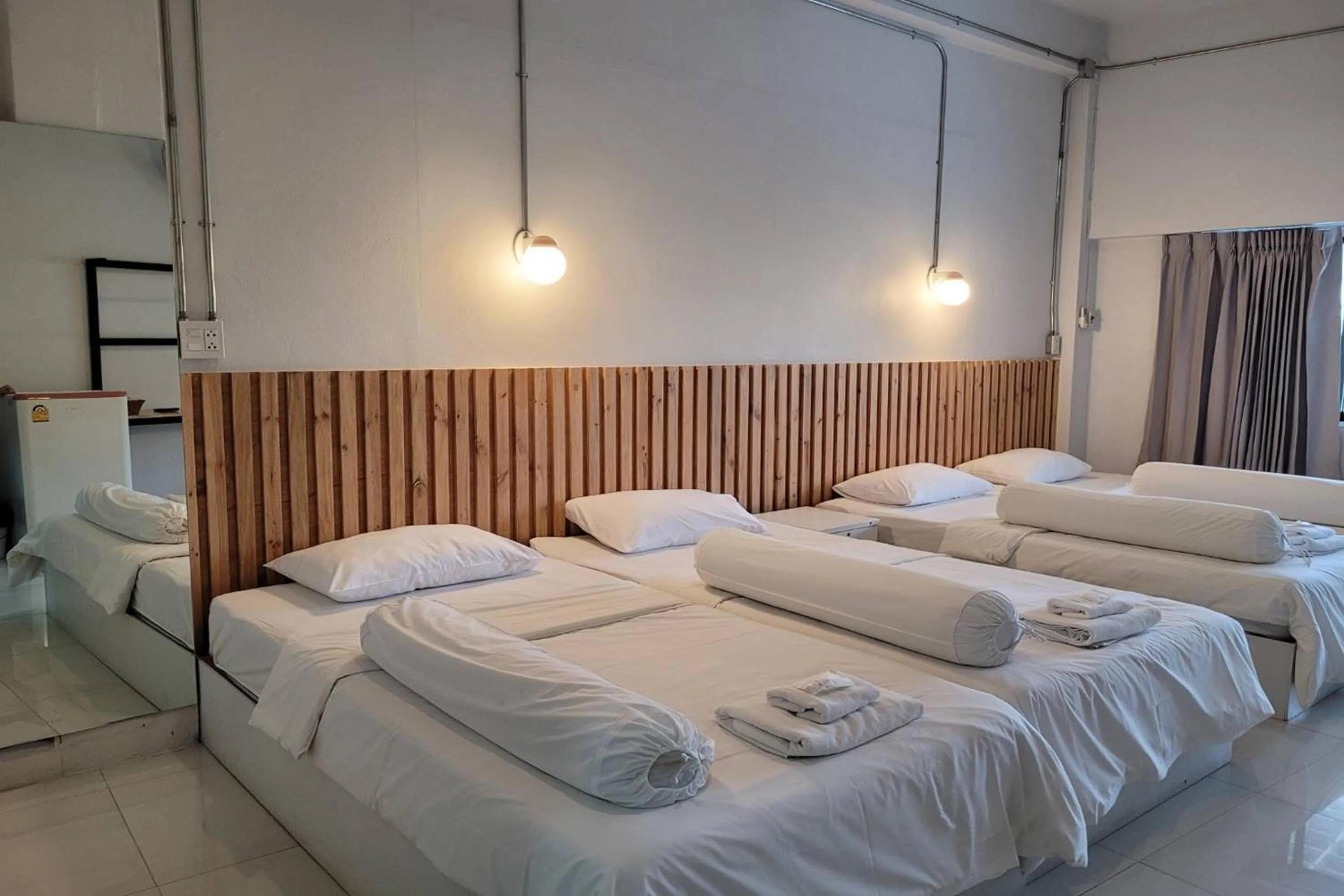 Bedroom, Bed in ASAYA House