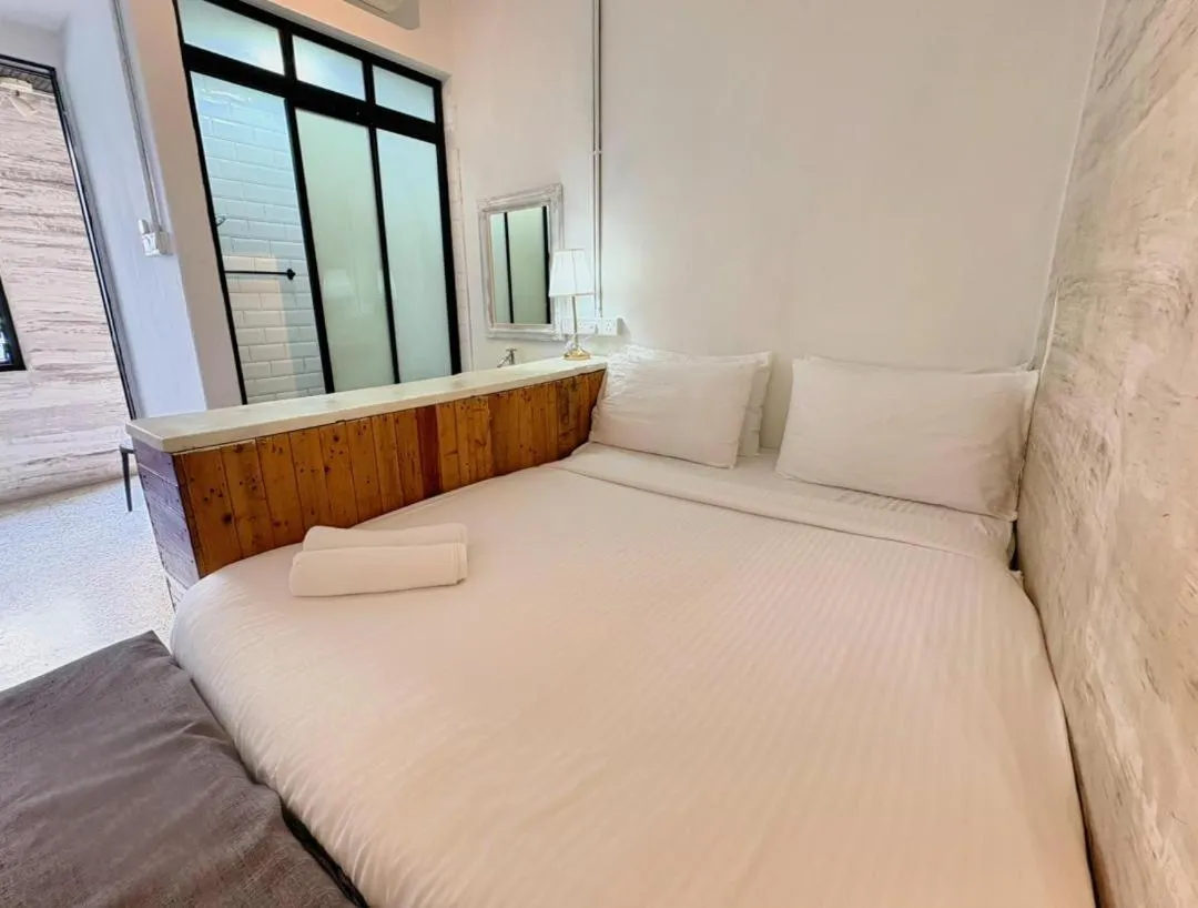 Bedroom, Bed in Kim Haus Loft