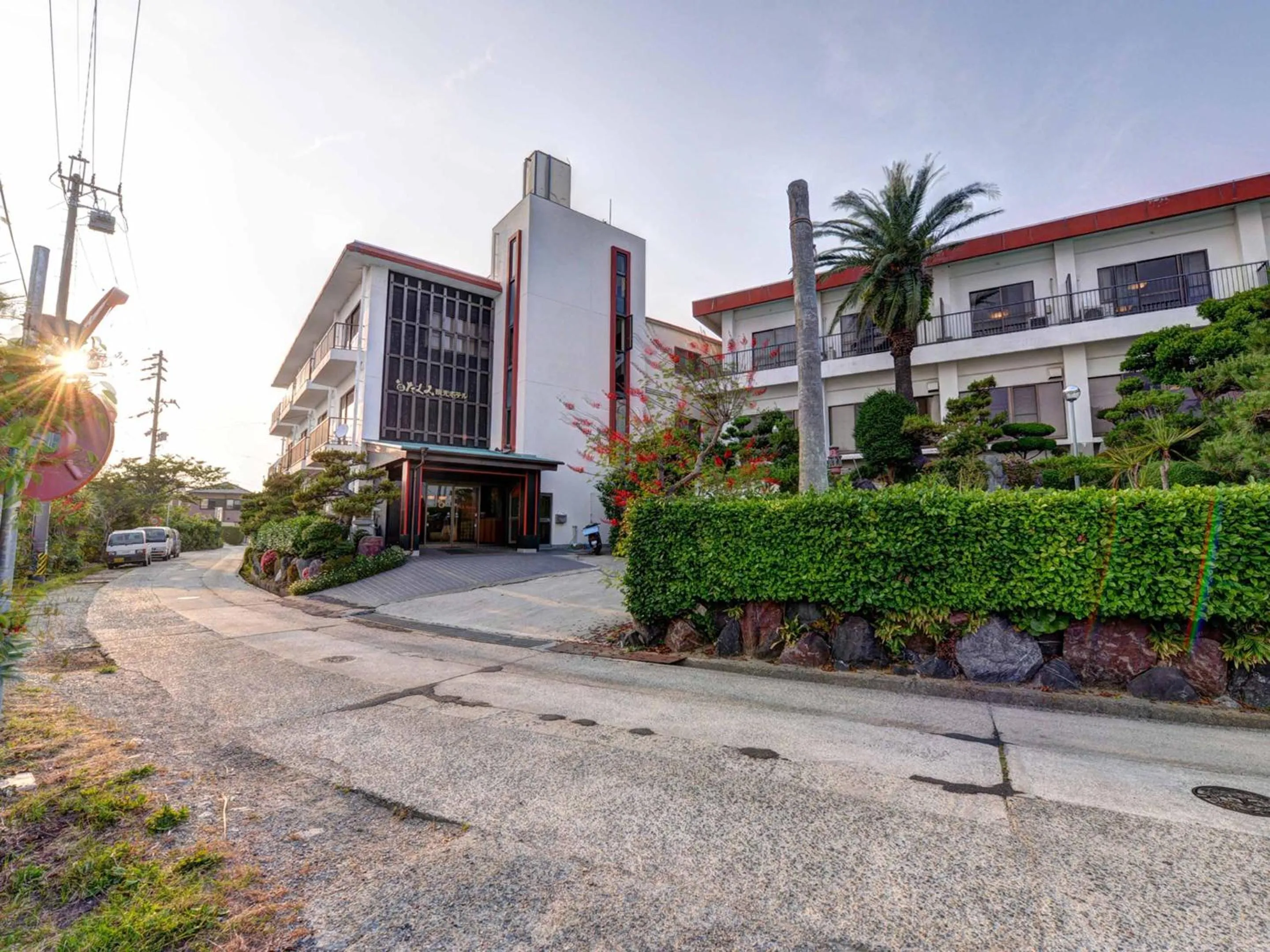 Facade/entrance in Takumi Kanko Hotel
