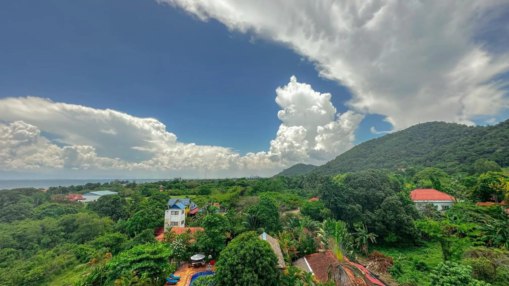 Mountain view in Summer Resort