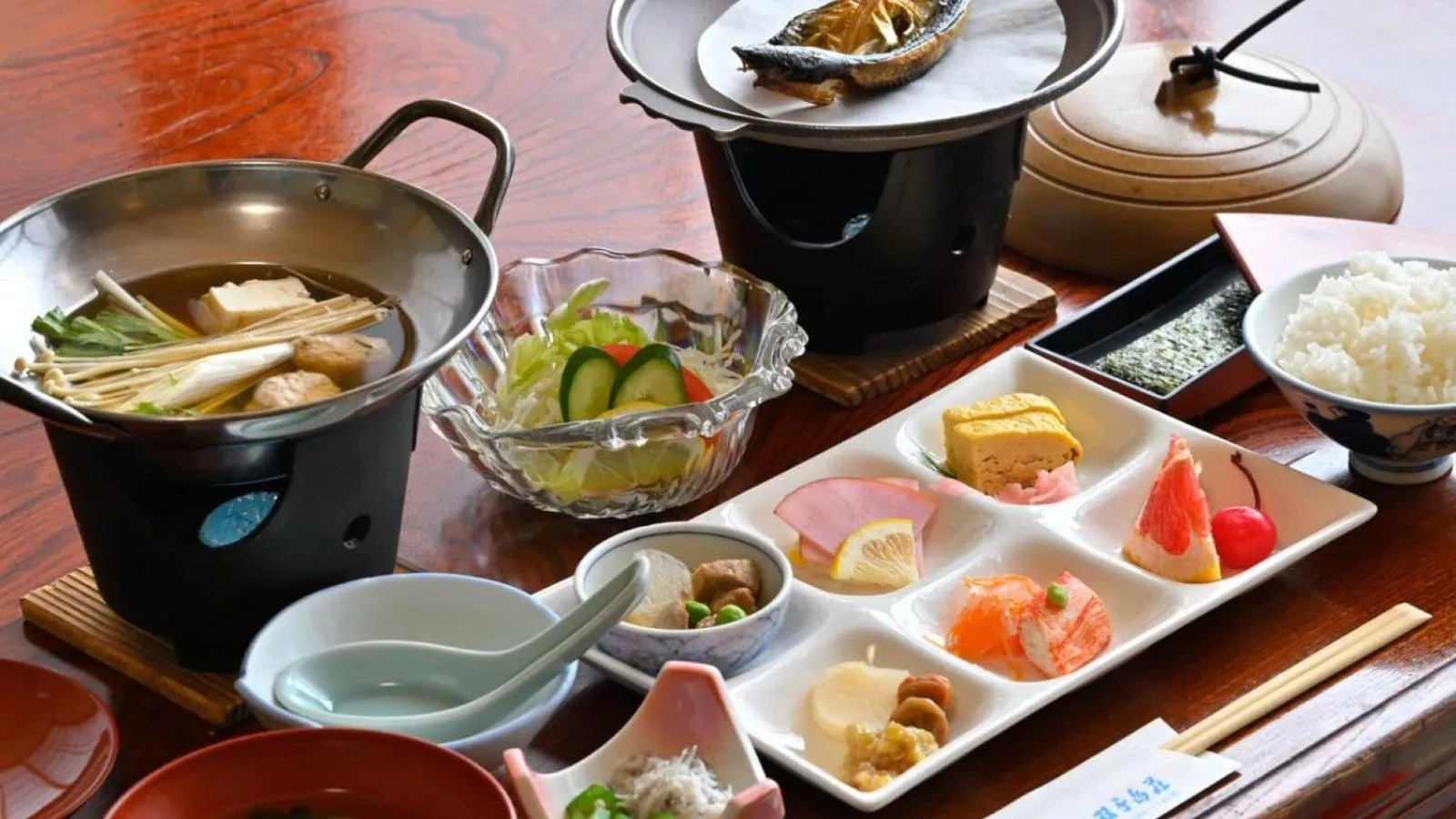 Breakfast in Futagojimasou