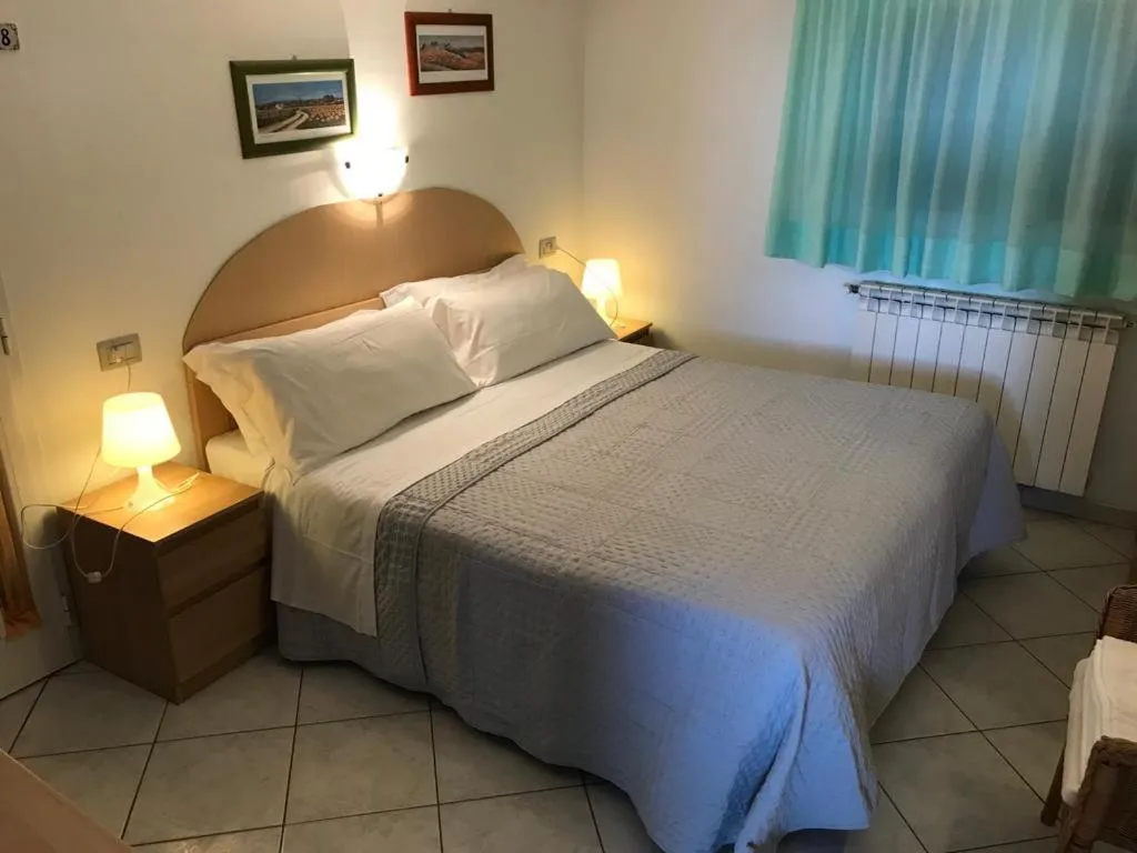 Bed in Hotel B&B Rispescia Grosseto