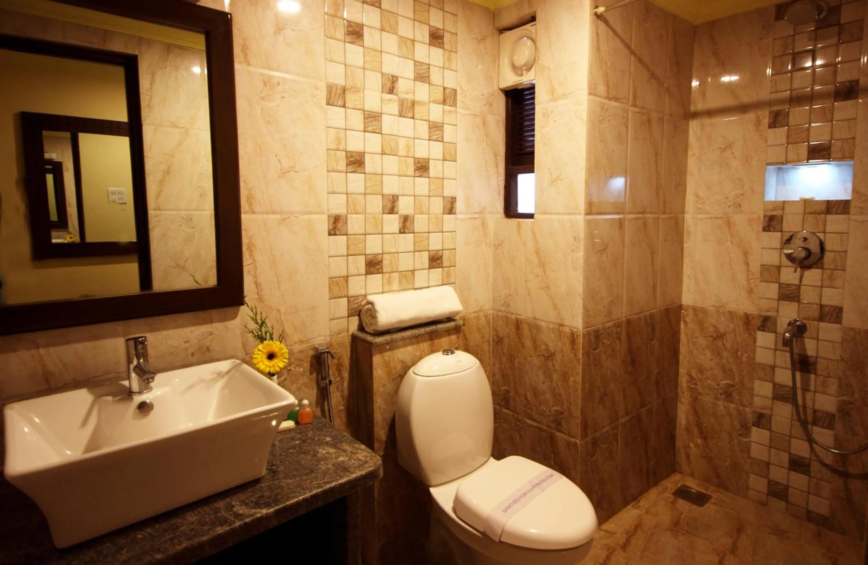 Bathroom in De Baga Deck Comforts