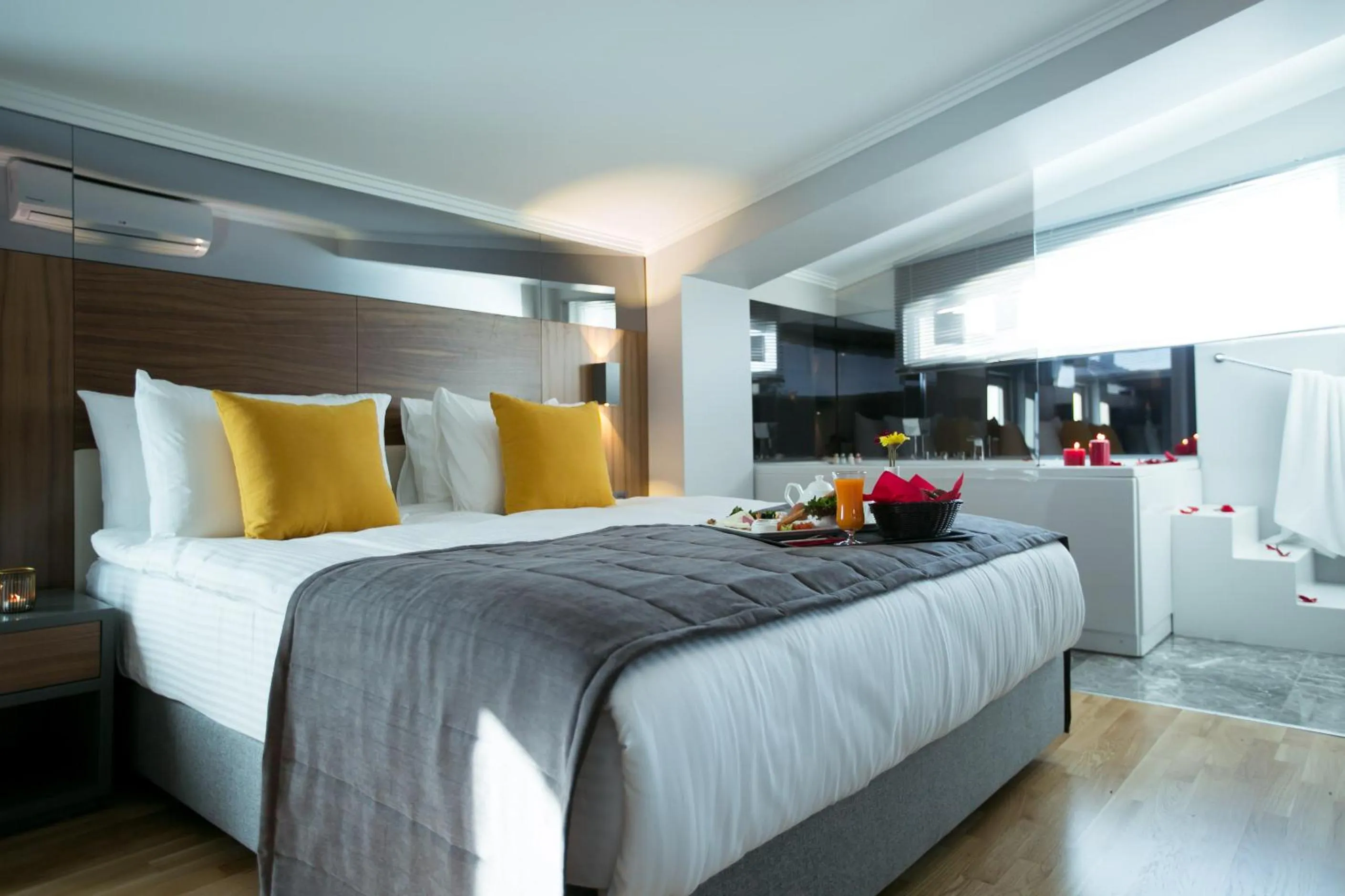 Photo of the whole room in Ankacity Suit Flat