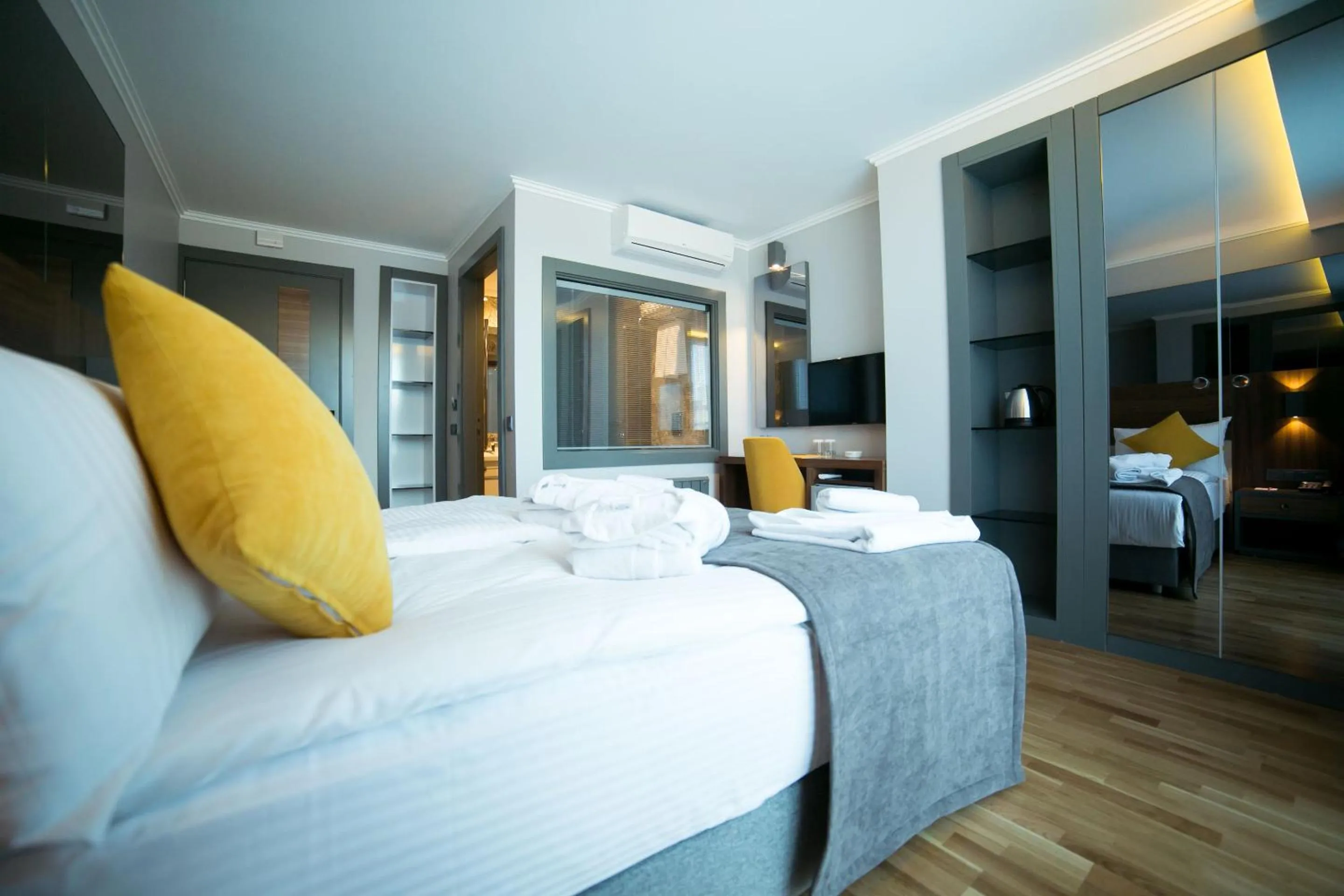 Photo of the whole room in Ankacity Suit Flat