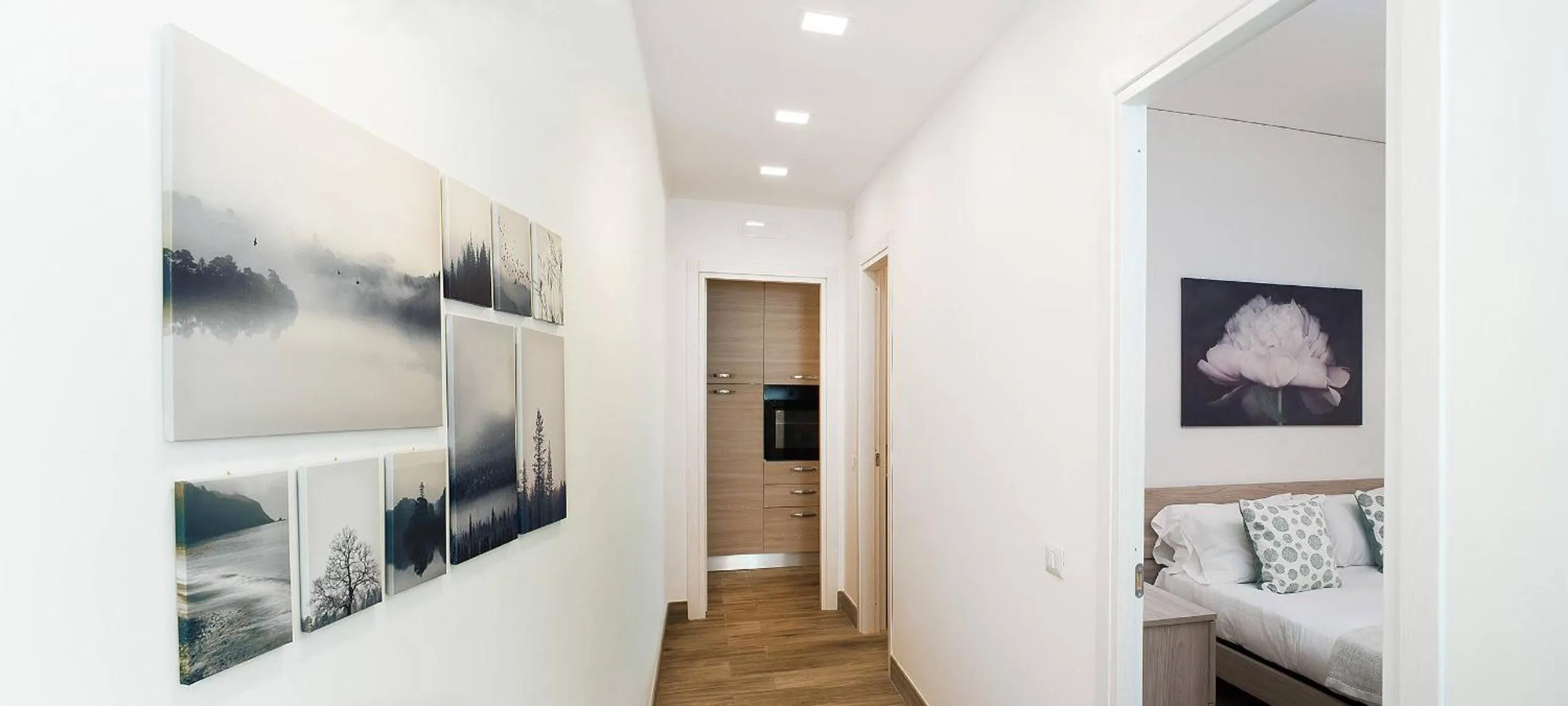 Photo of the whole room, Bed in Residenza Flegrea