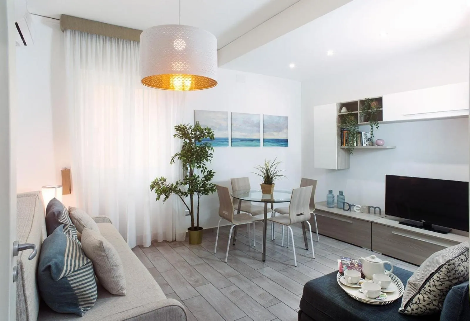 Living room in Residenza Flegrea