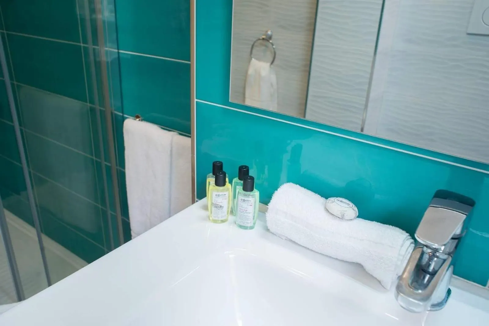 Bathroom, Bed in Residenza Flegrea