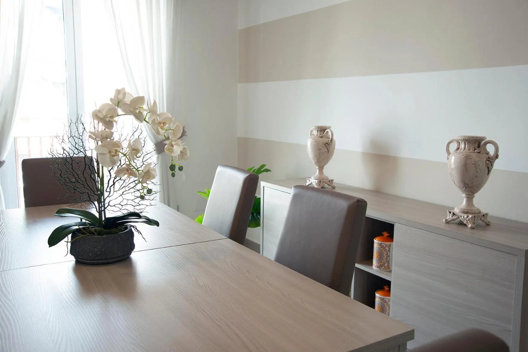 Dining area in Residenza Flegrea