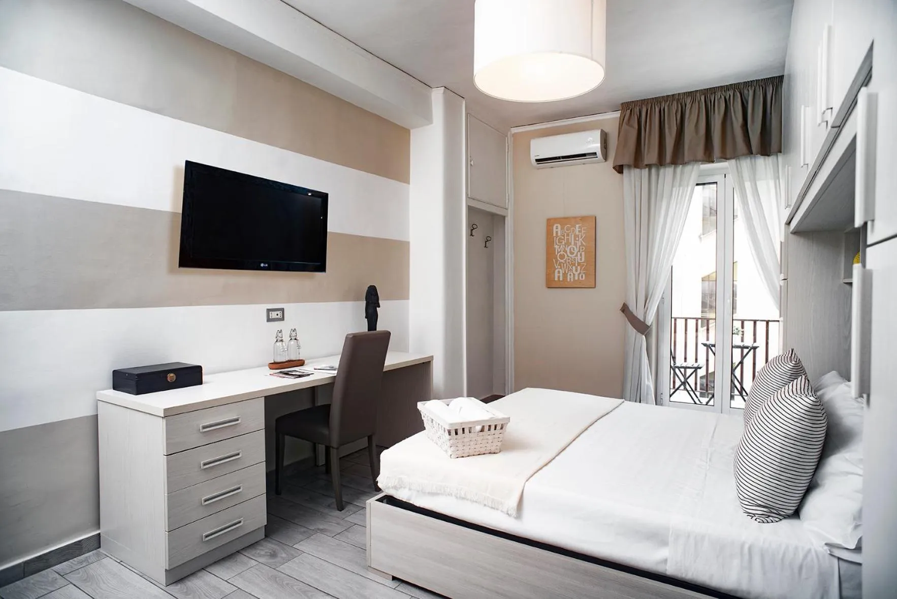 Bedroom, Bed in Residenza Flegrea