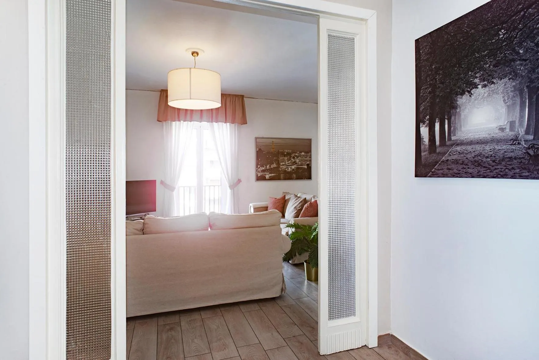 Photo of the whole room, Bed in Residenza Flegrea