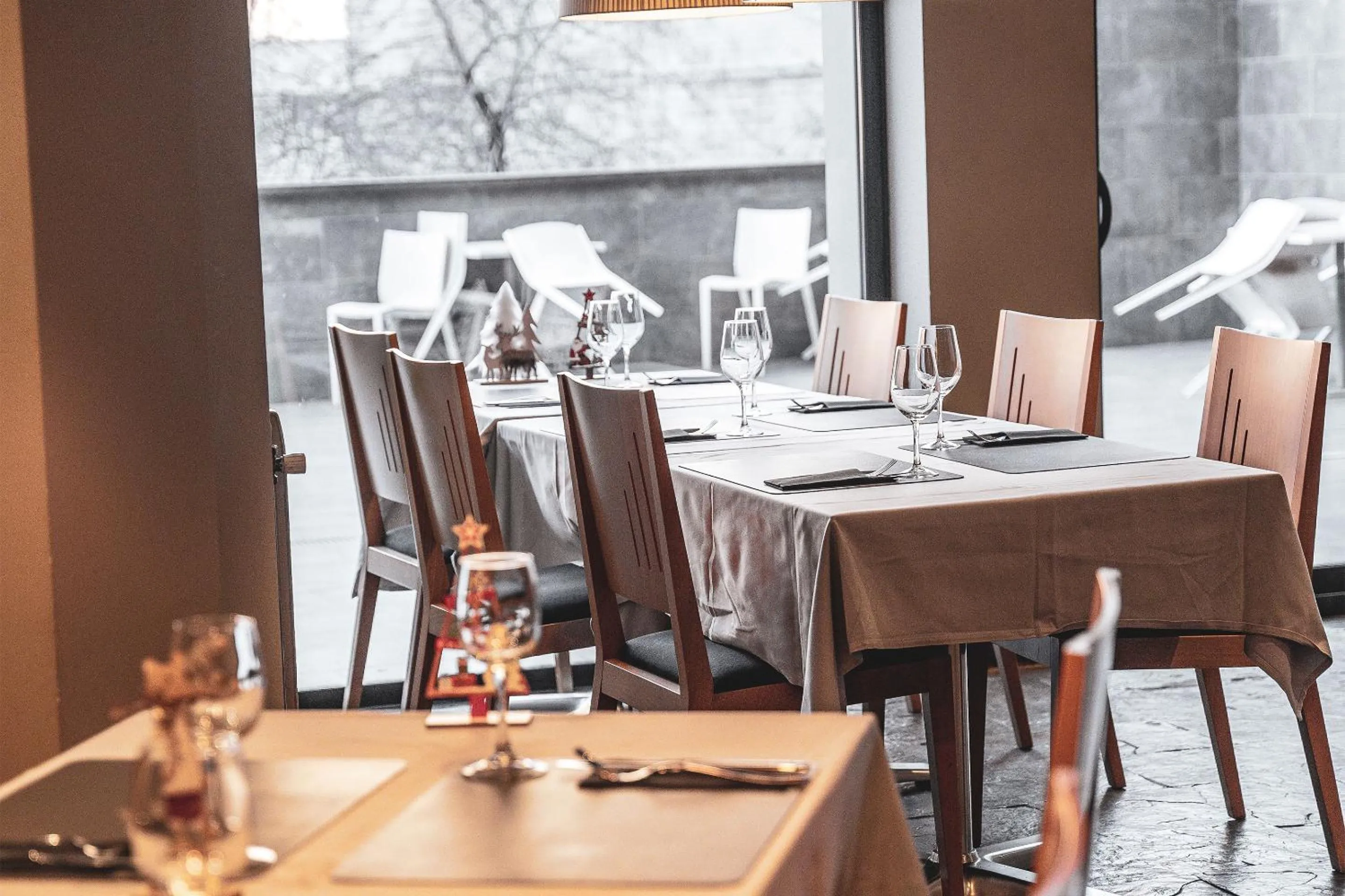 Restaurant/places to eat in Apartaments Shusski by Nexta