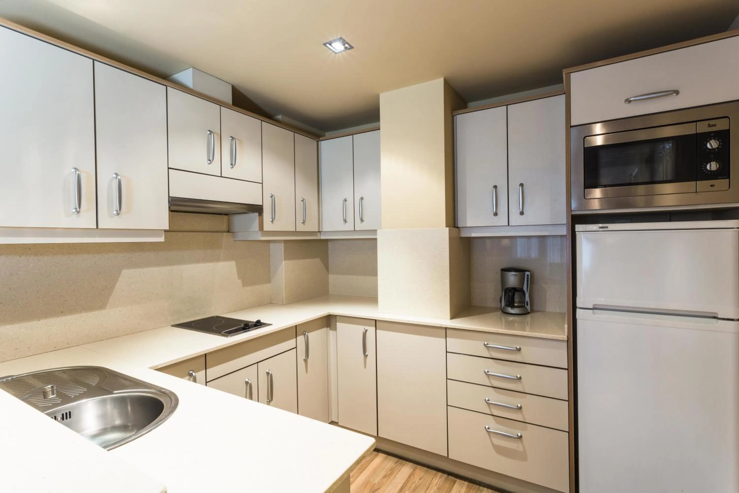 Kitchen or kitchenette in Apartaments Shusski by Nexta