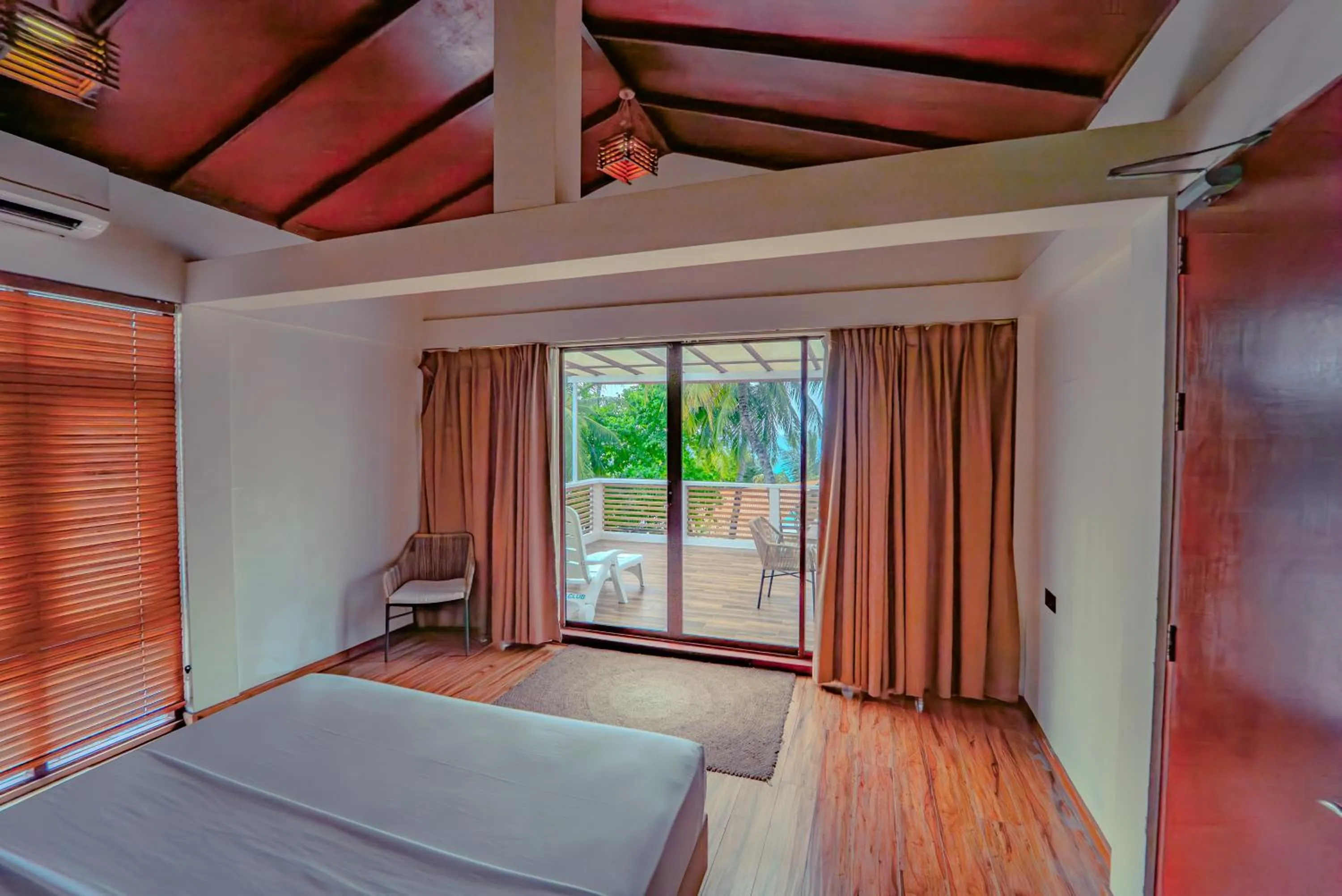 Bed in Kinan Retreat