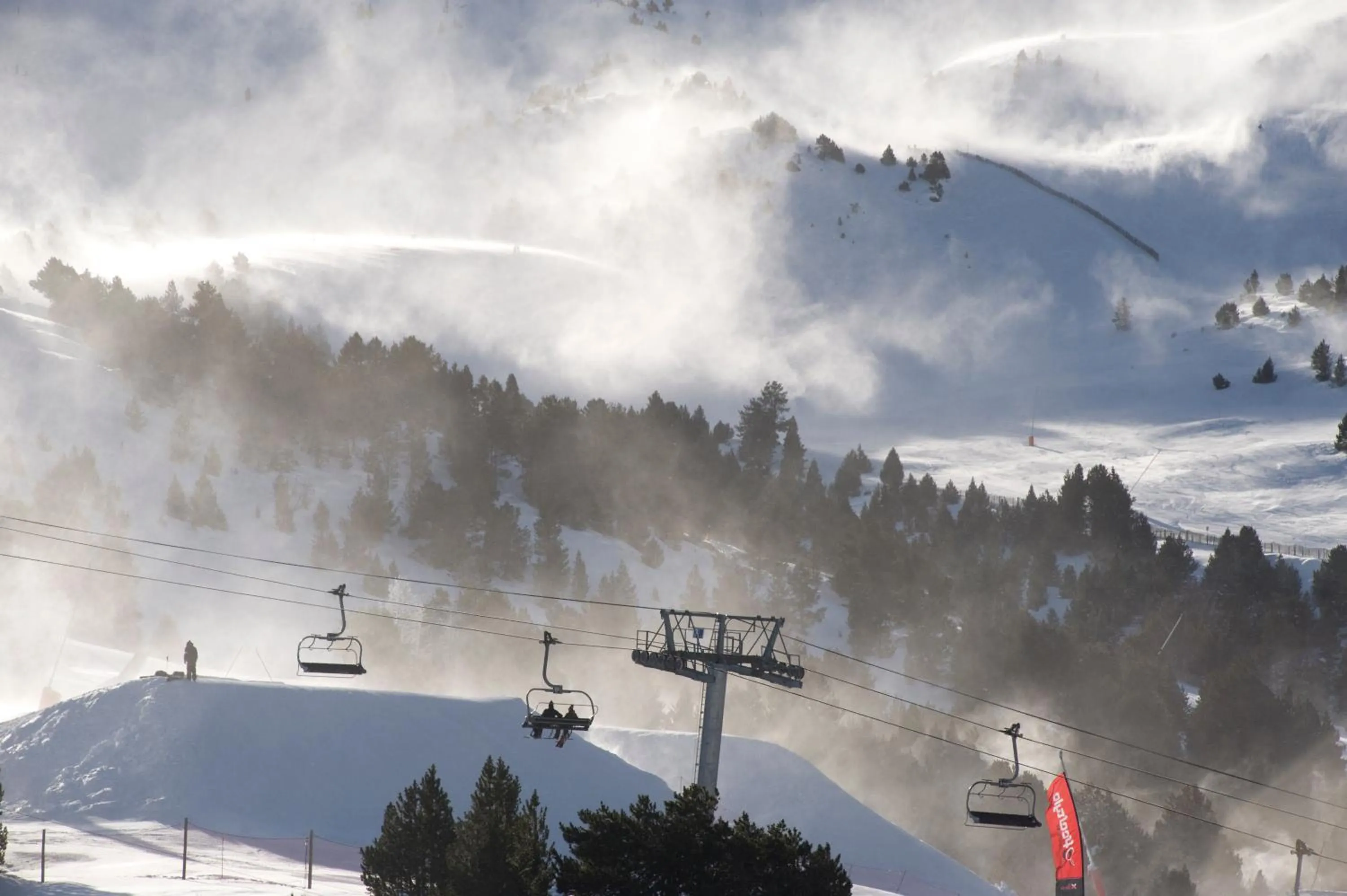 Winter in Hotel Himàlaia Soldeu by Nexta