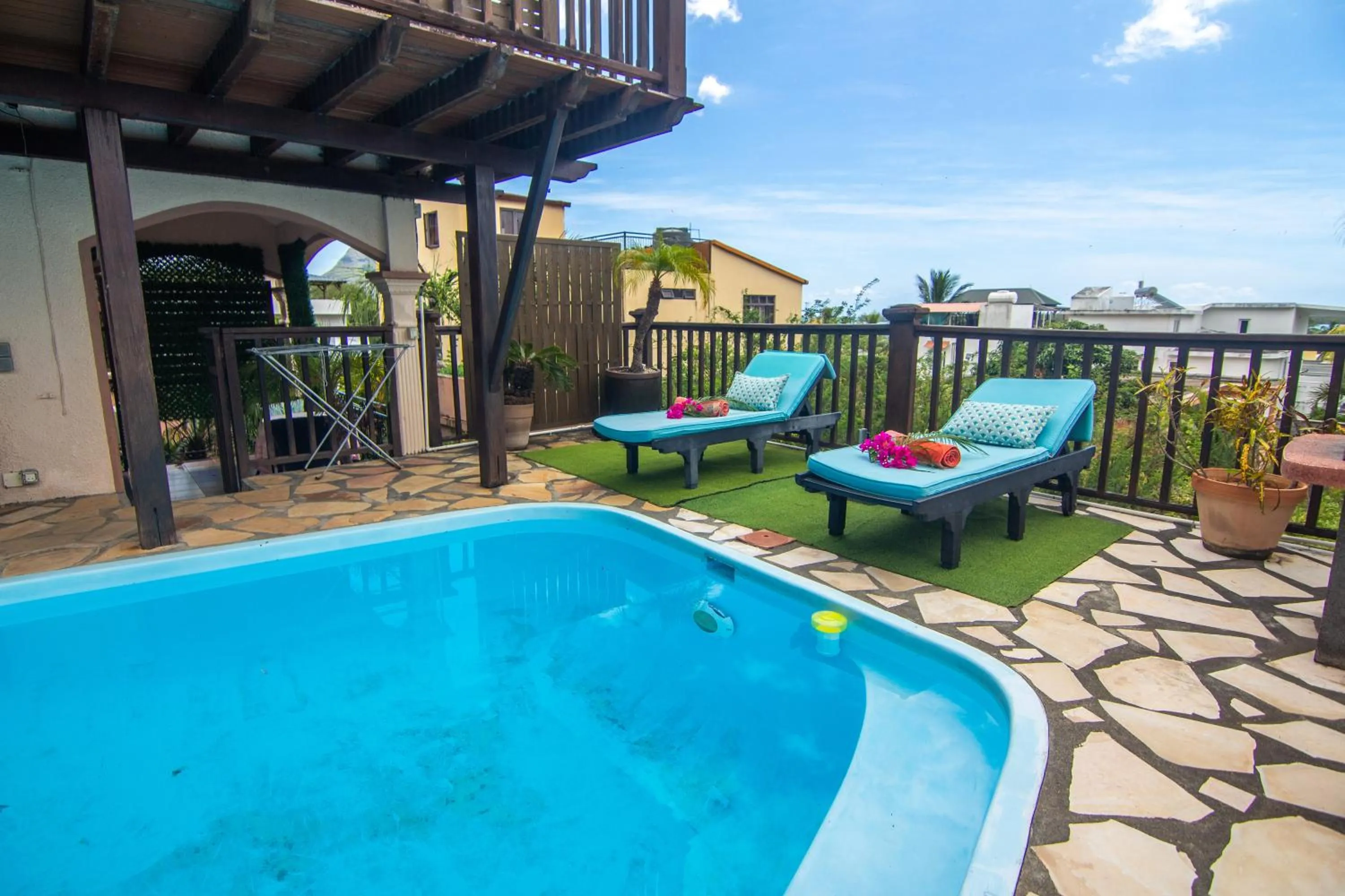 Swimming pool in Blue Lagoon Villa