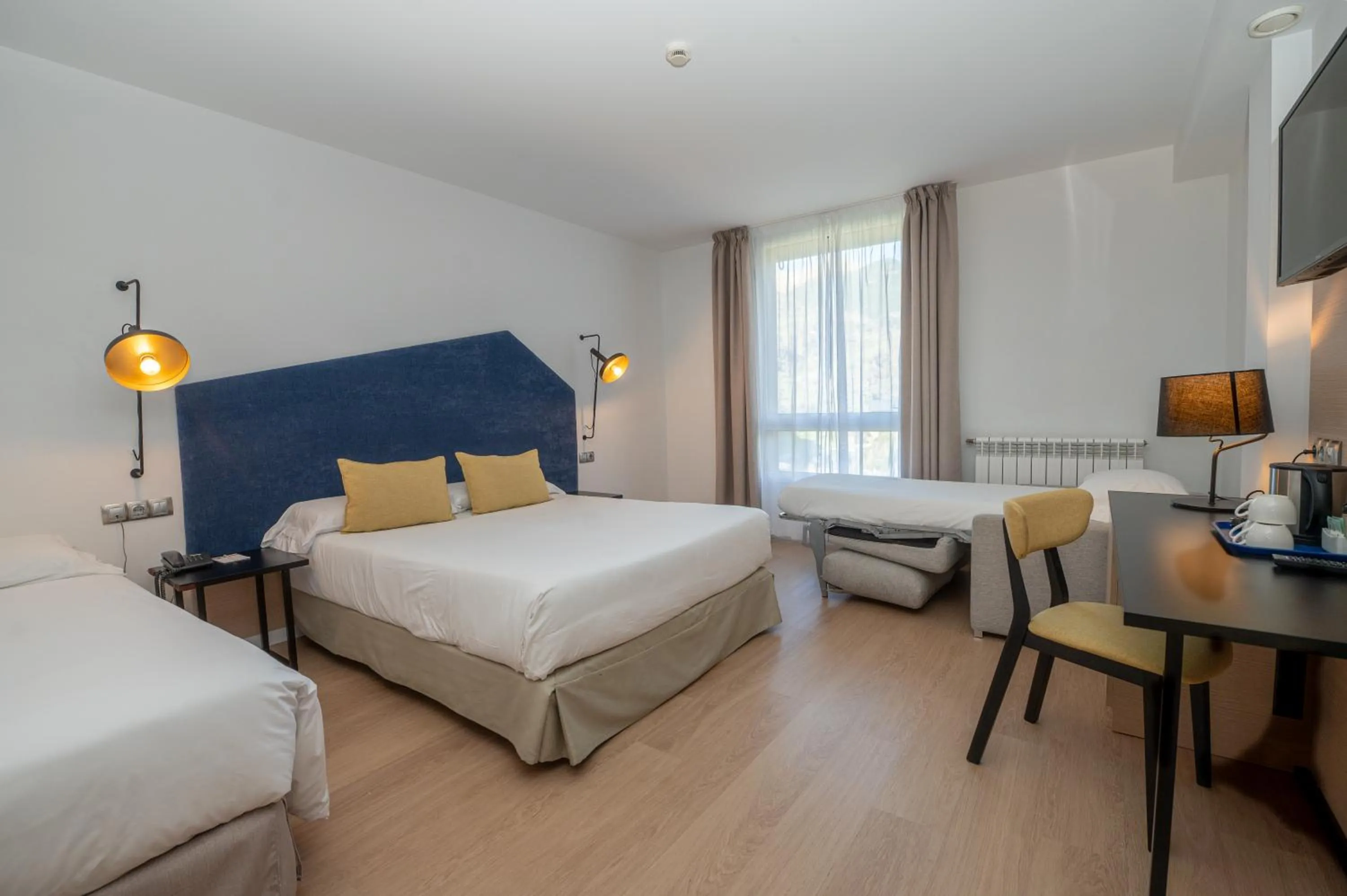 Bed in Hotel Roc Meler