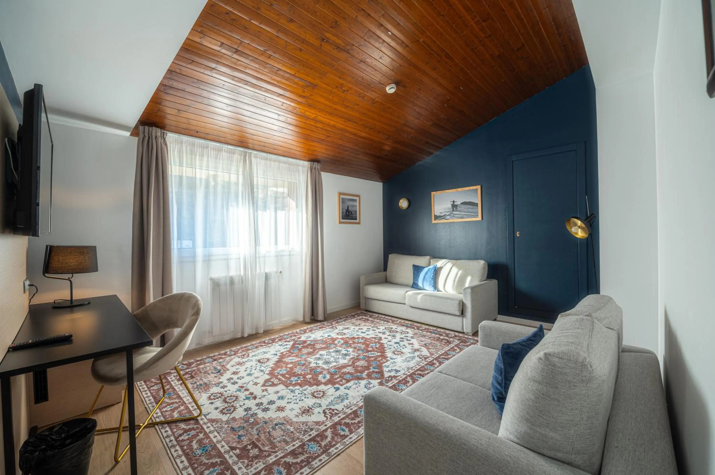 TV and multimedia, Bed in Hotel Roc Meler