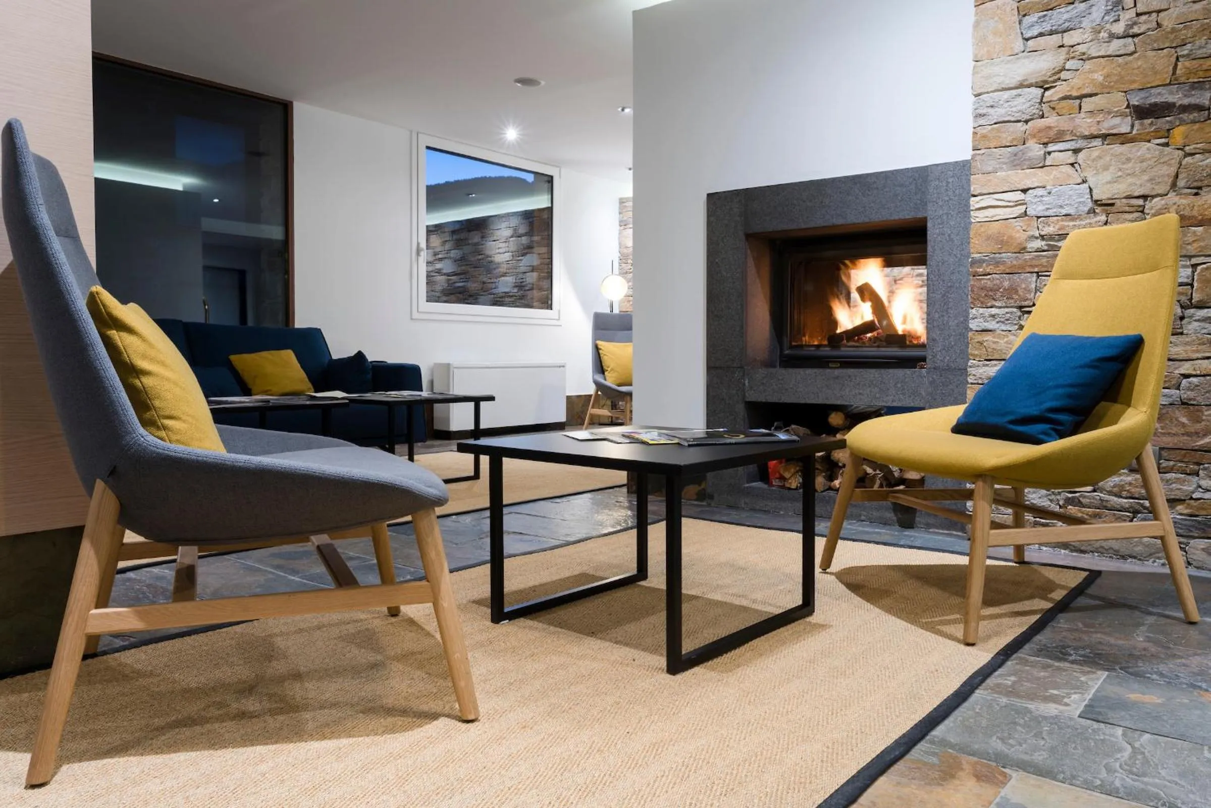 Living room in Hotel Roc Meler