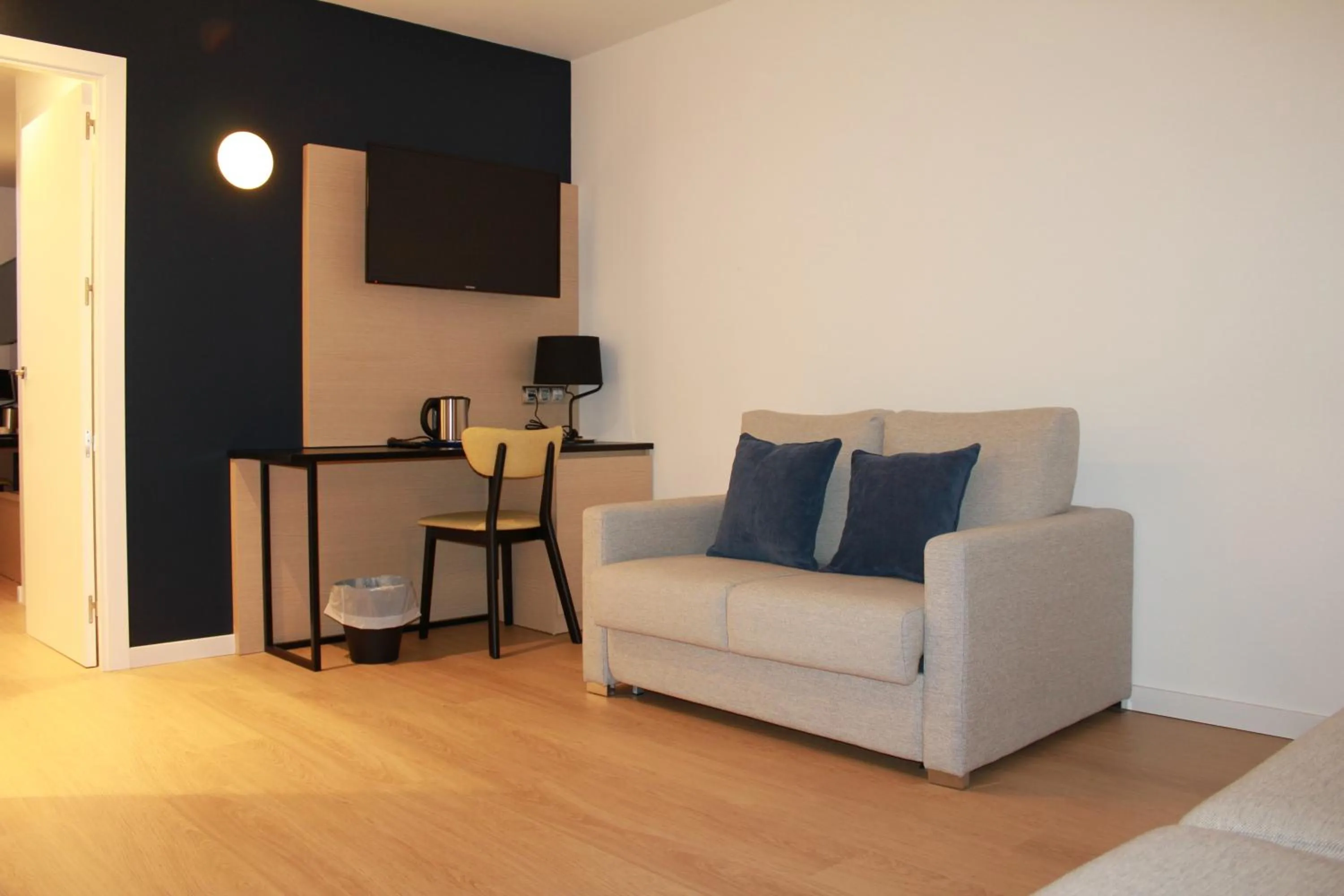 TV and multimedia in Hotel Roc Meler