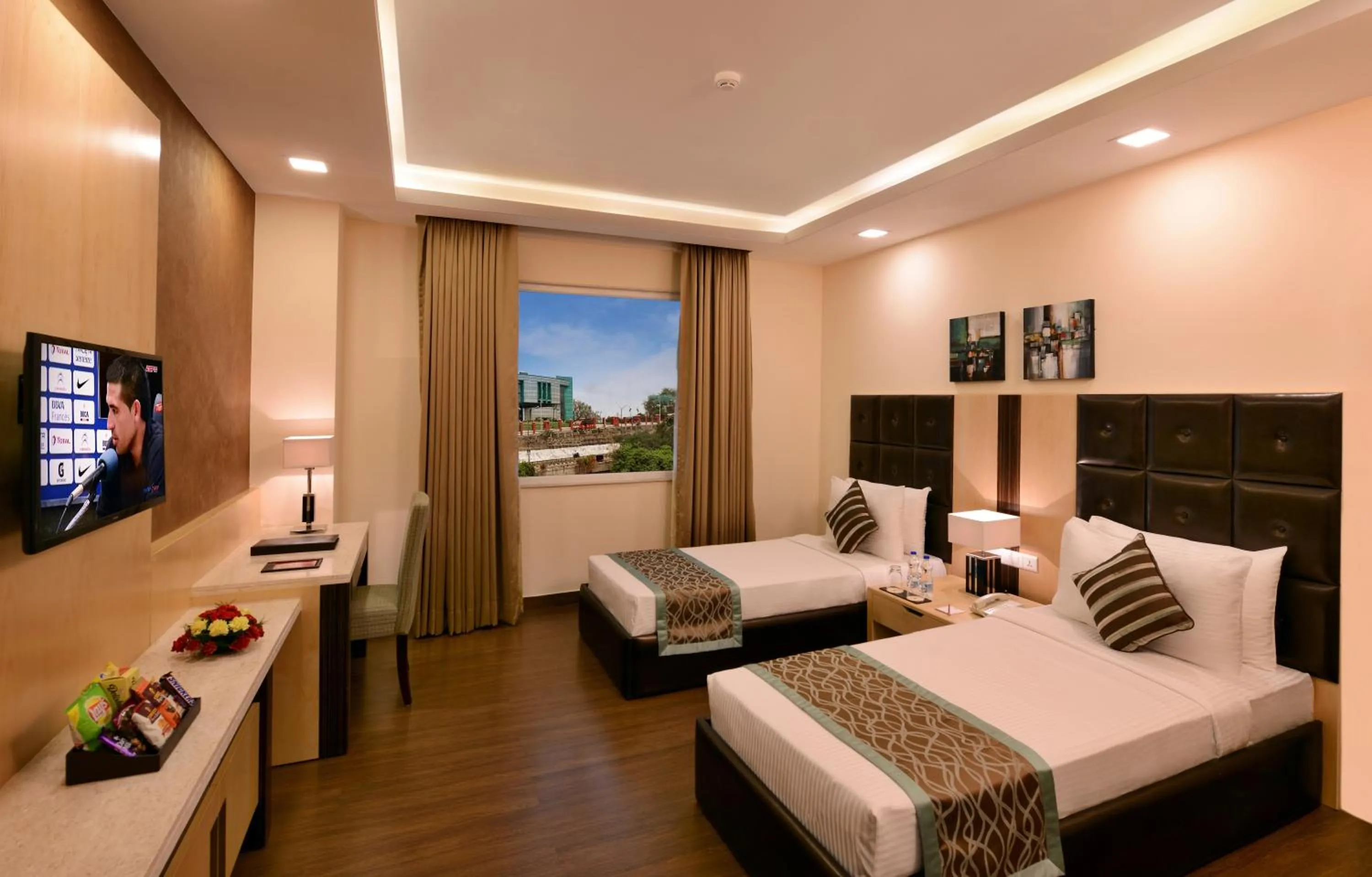 Bed in Grand Plaza Lords Inn Jammu