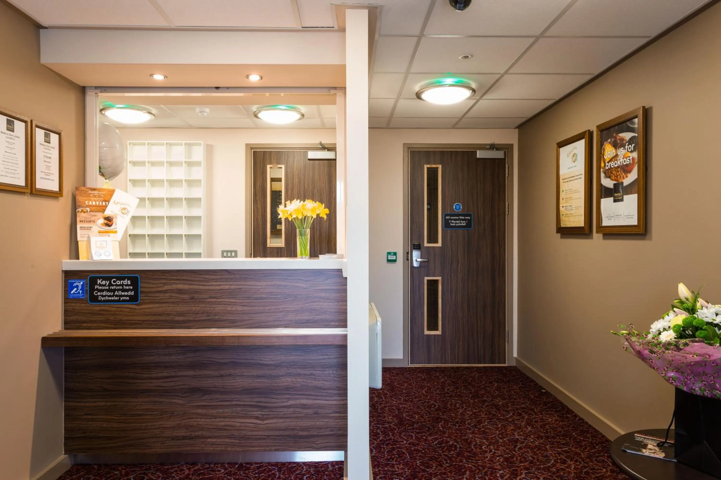 Lobby or reception in Sessile Oak, Llanelli by Marston's Inns