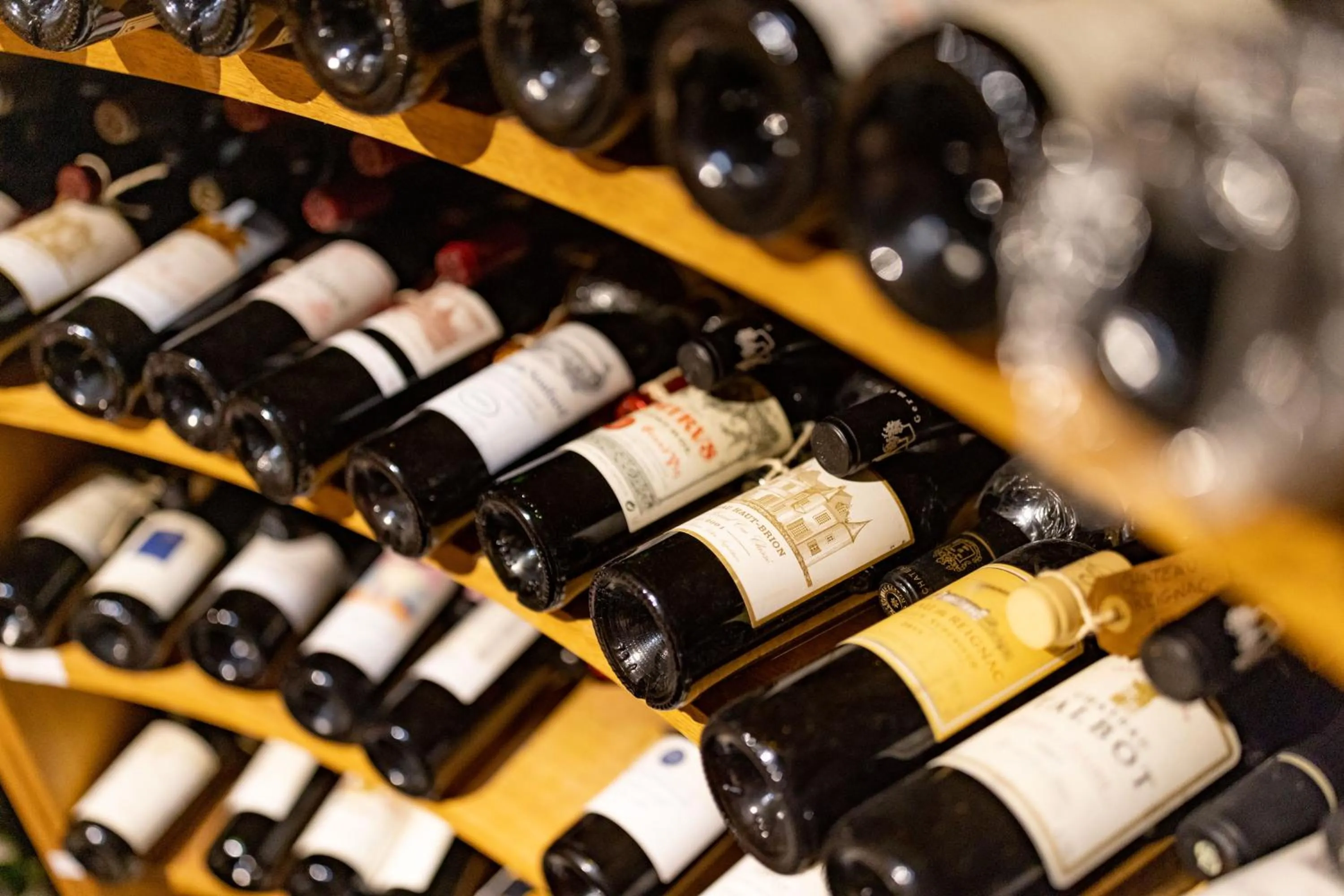 Food and drinks in Donna Carmela Resort & Lodges