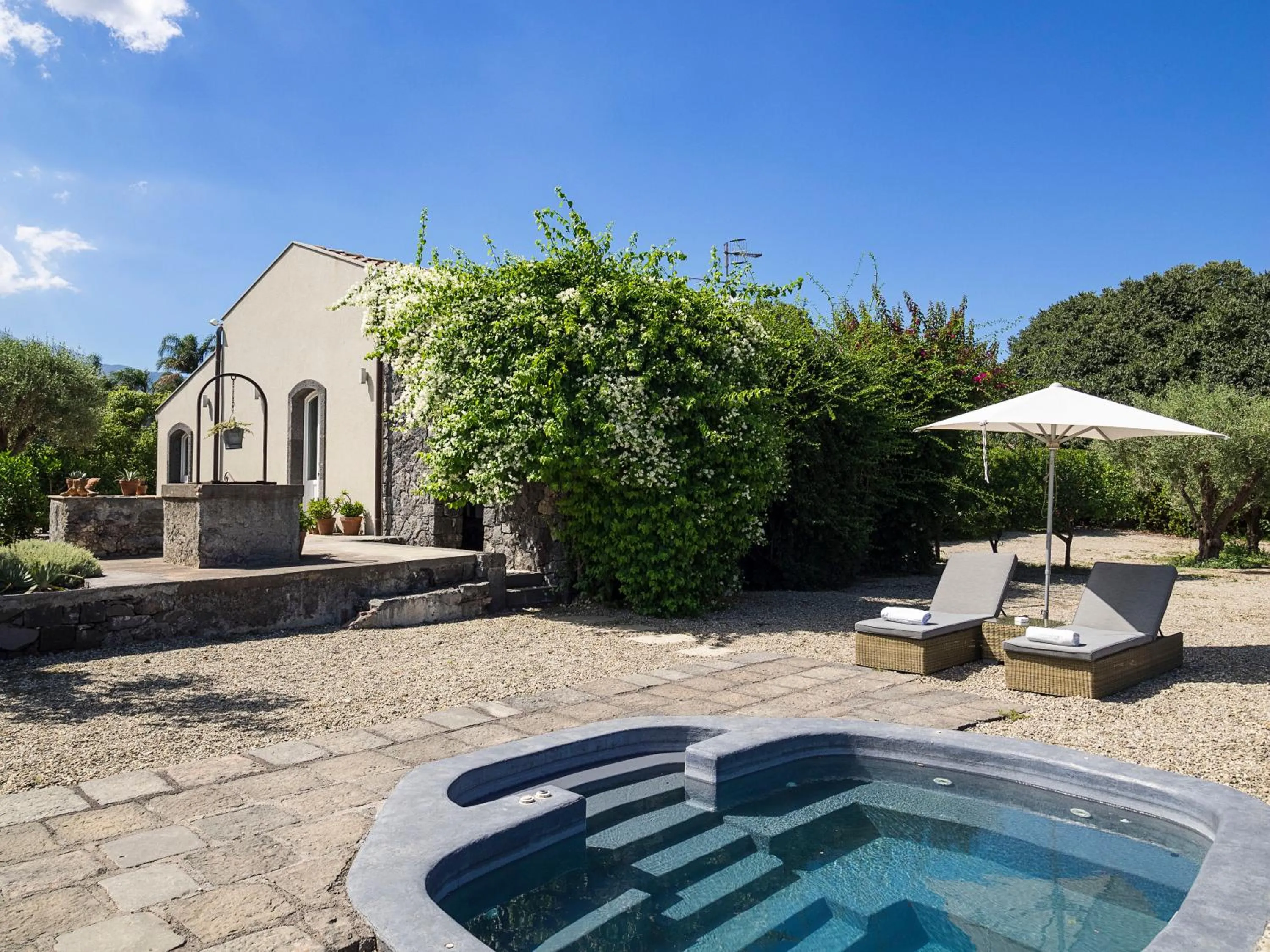 Donna Carmela Resort & Lodges