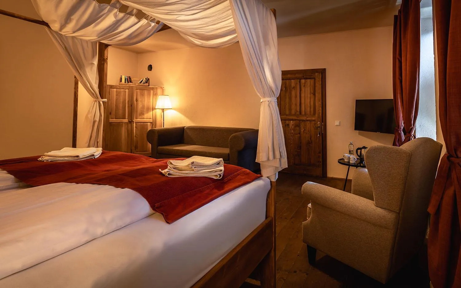 TV and multimedia, Bed in Valea Verde Retreat Transilvania