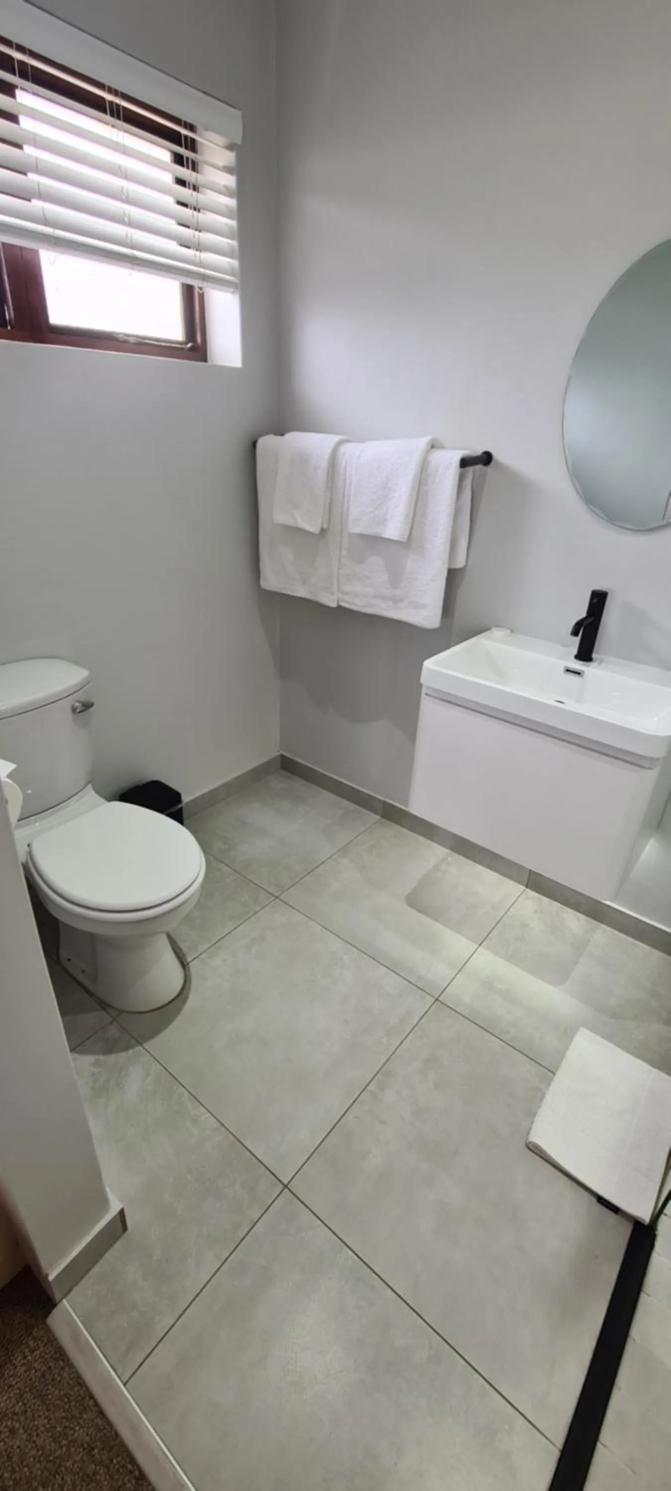 Toilet in Greystone Guesthouse