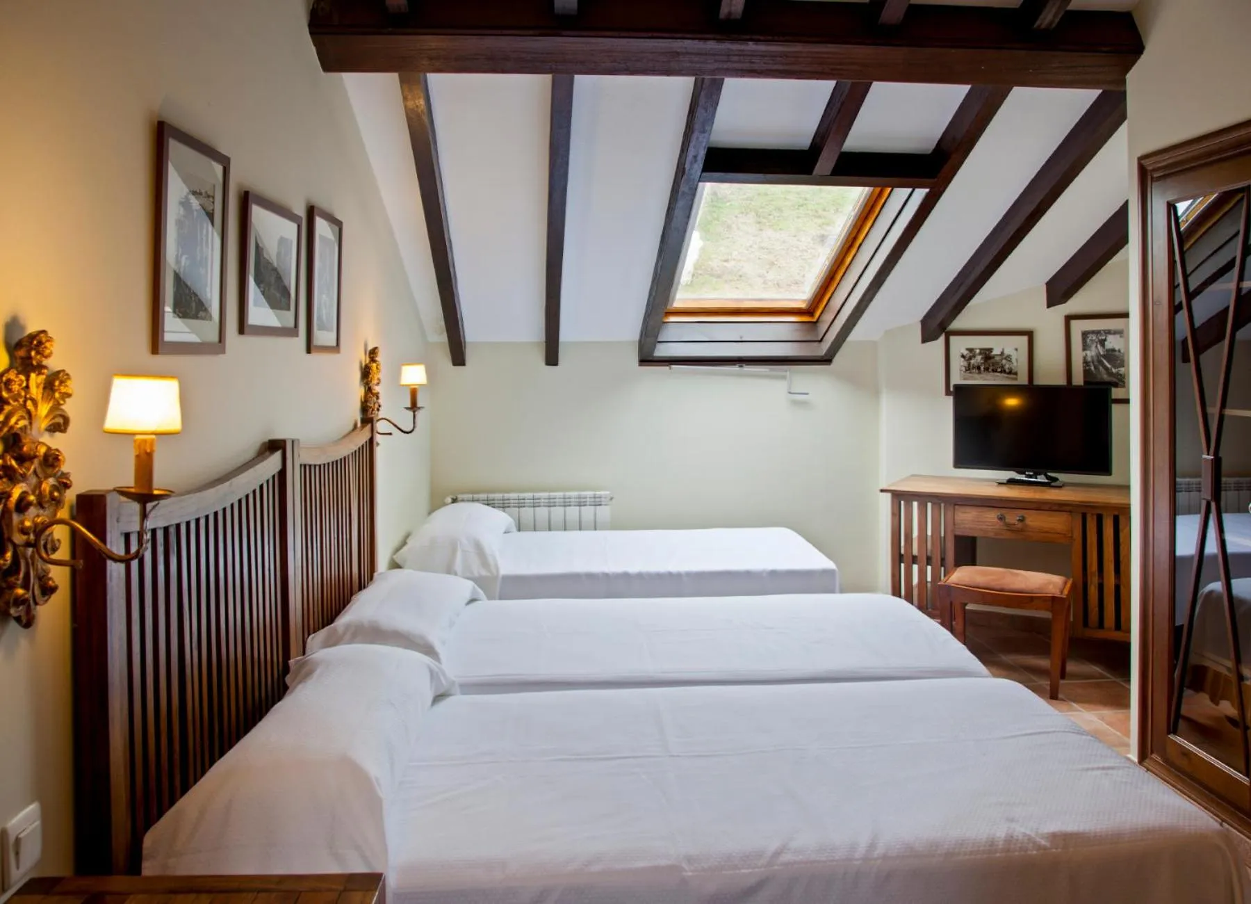 Day in Hotel The Island