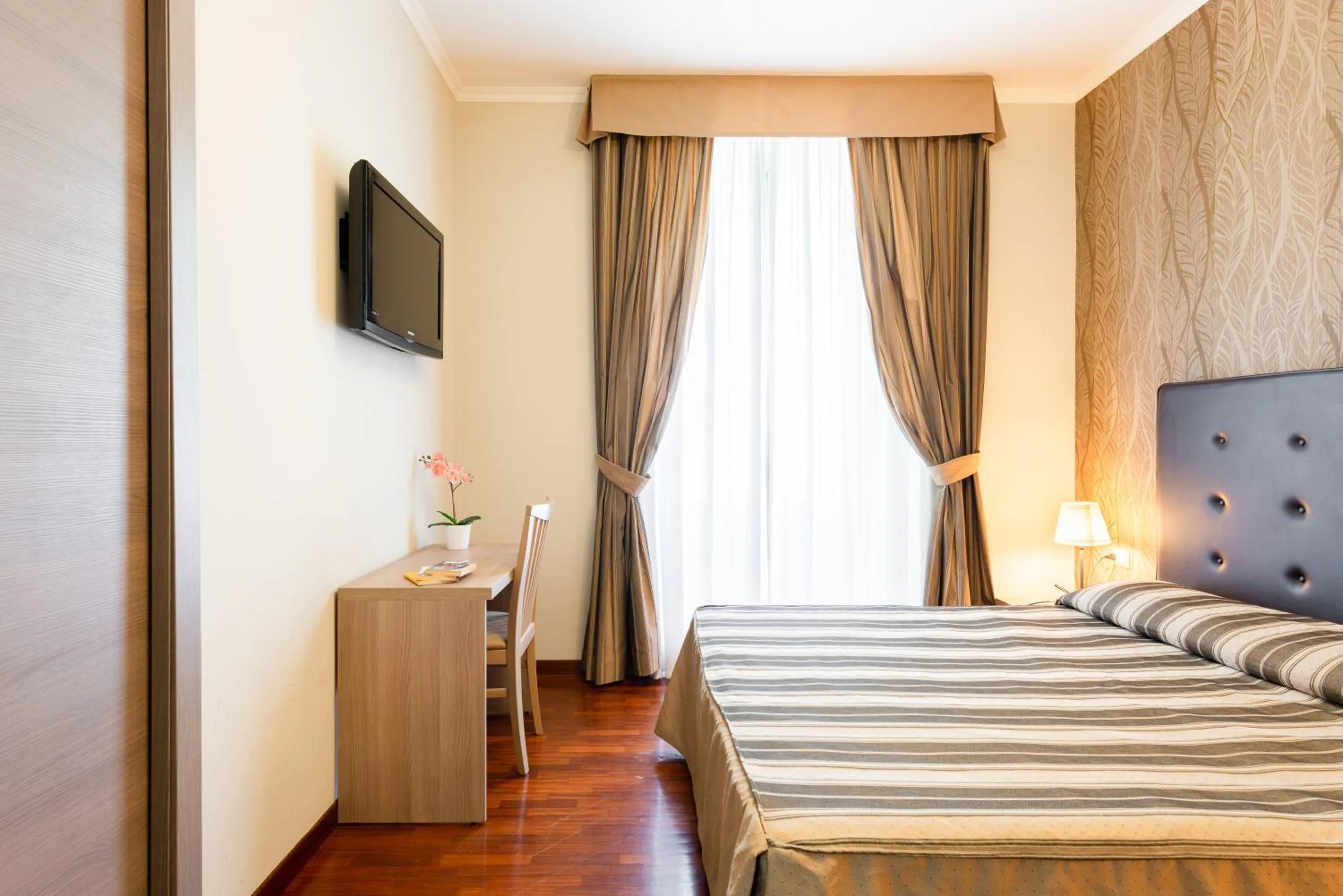 Bedroom, Bed in Dreams Roma B&B