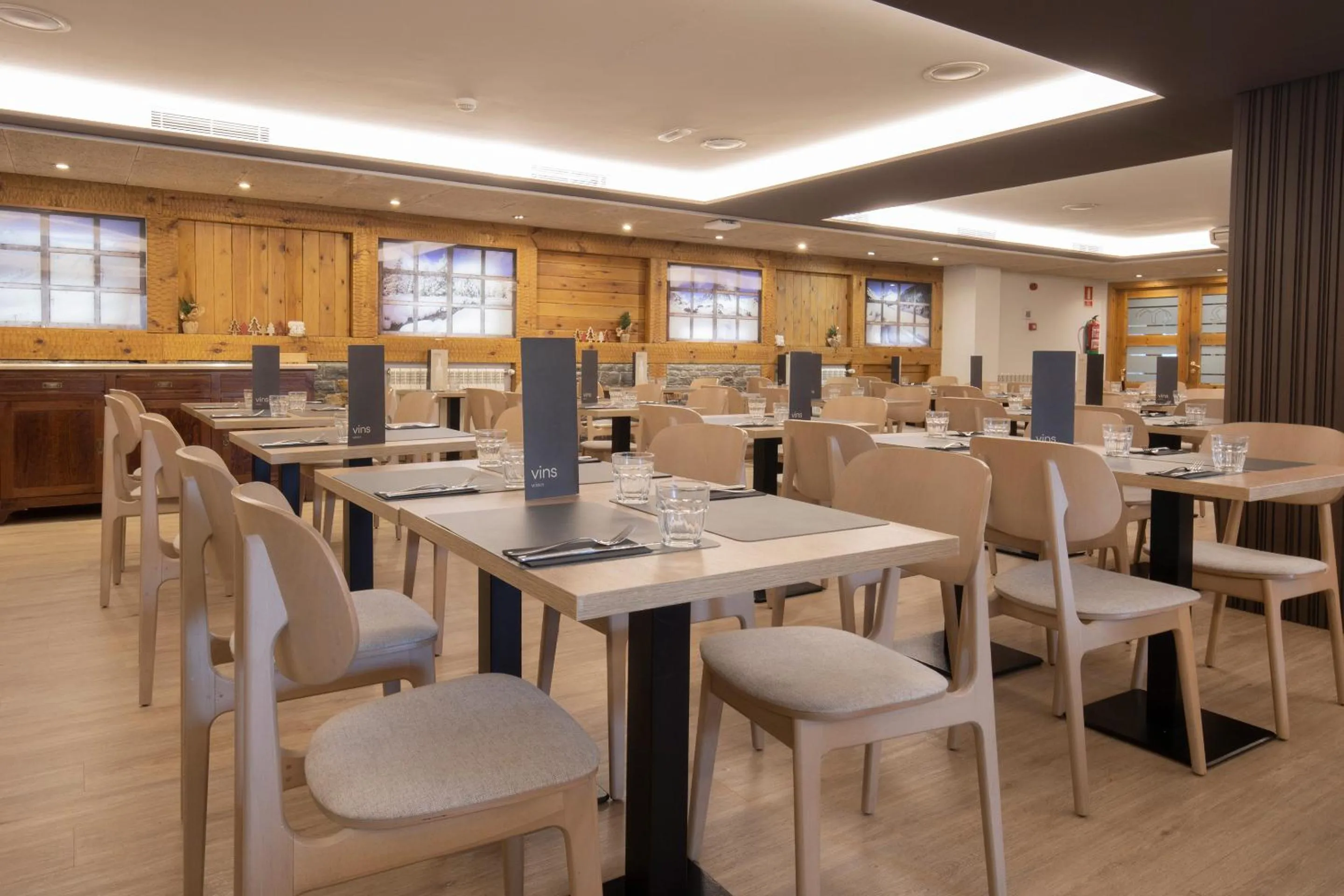 Restaurant/places to eat in Hotel Màgic Pas by Nexta