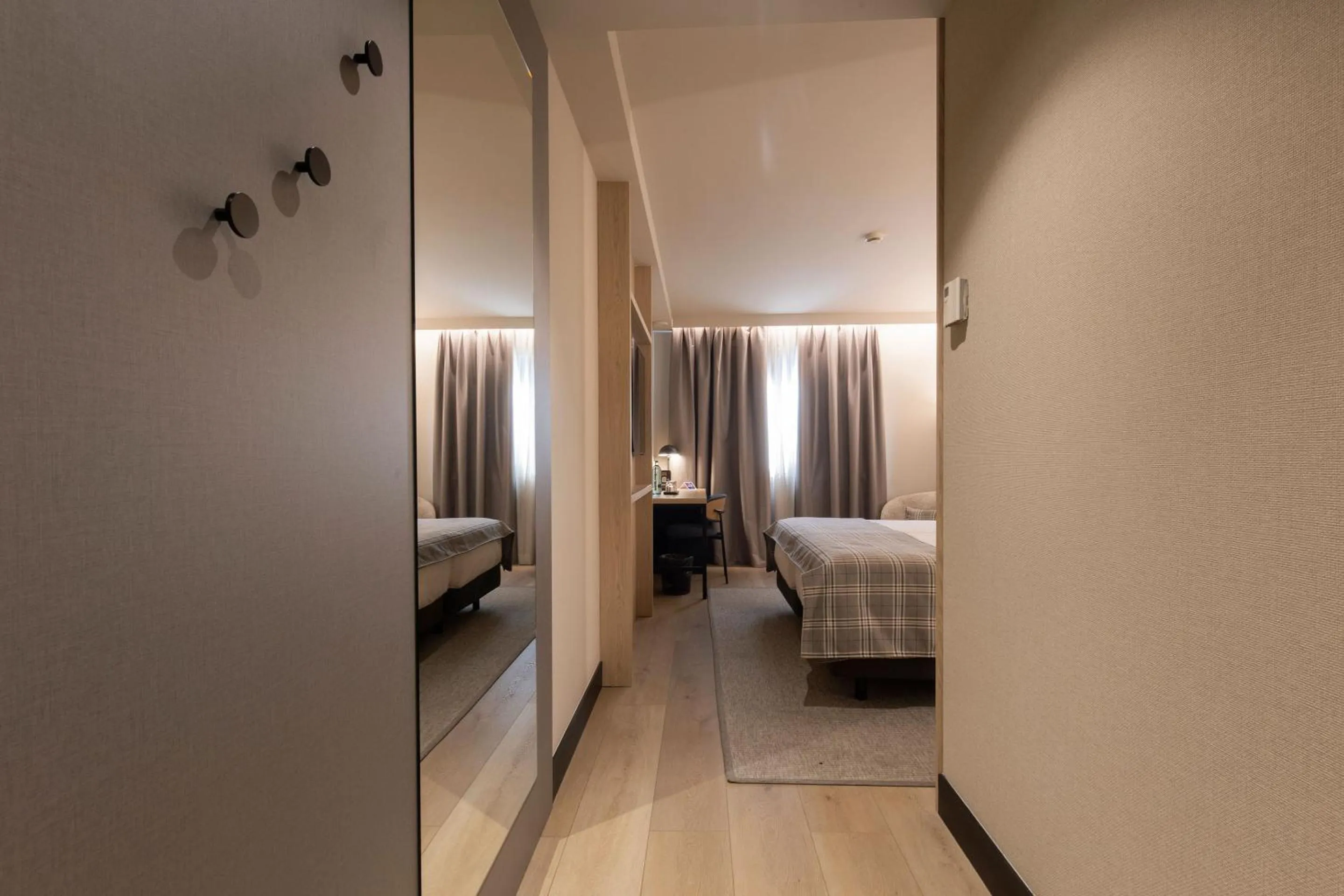 Bedroom, Bed in Hotel Màgic Pas by Nexta