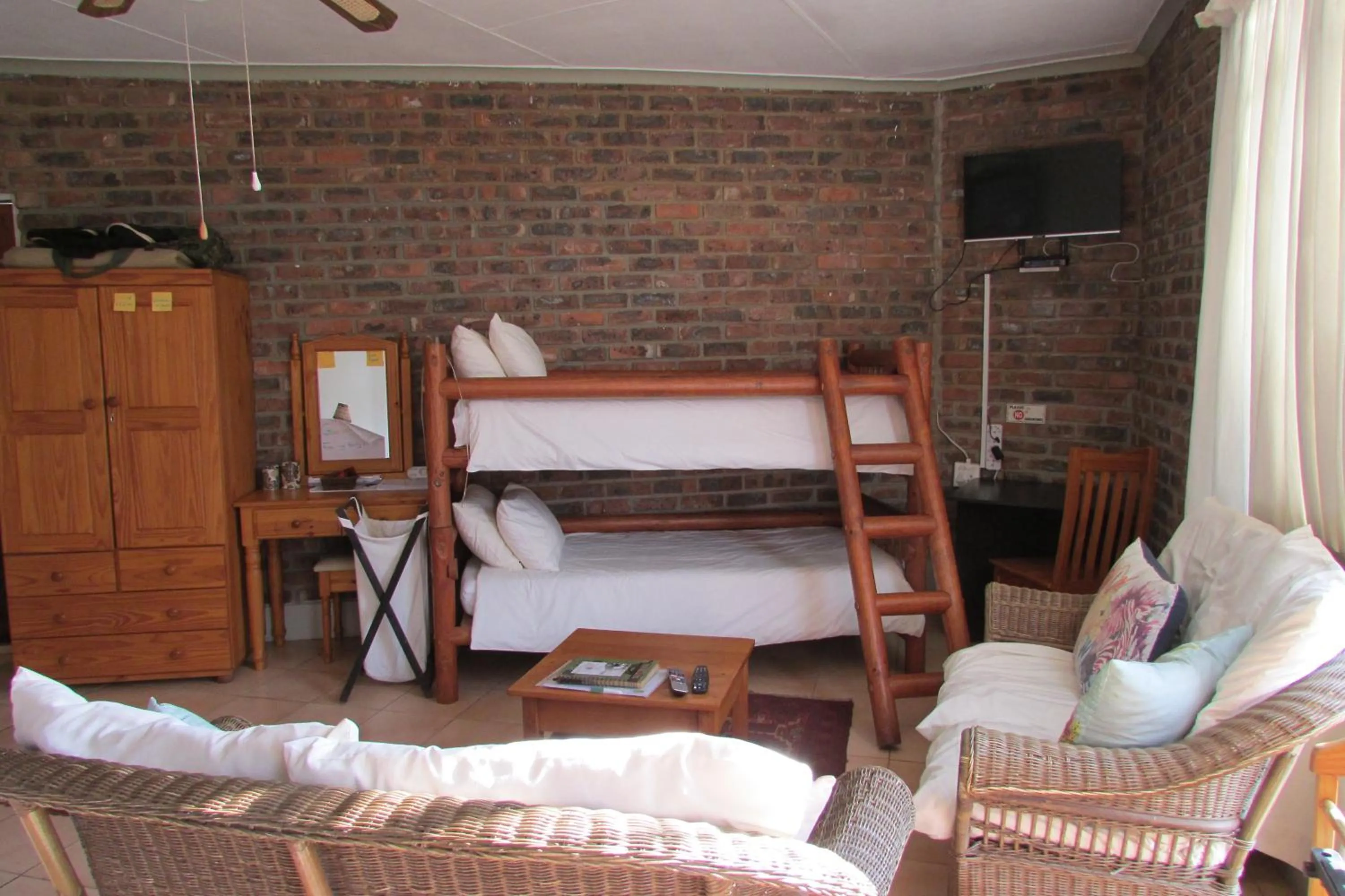 bunk bed, Bed in Absolute Leisure Cottages