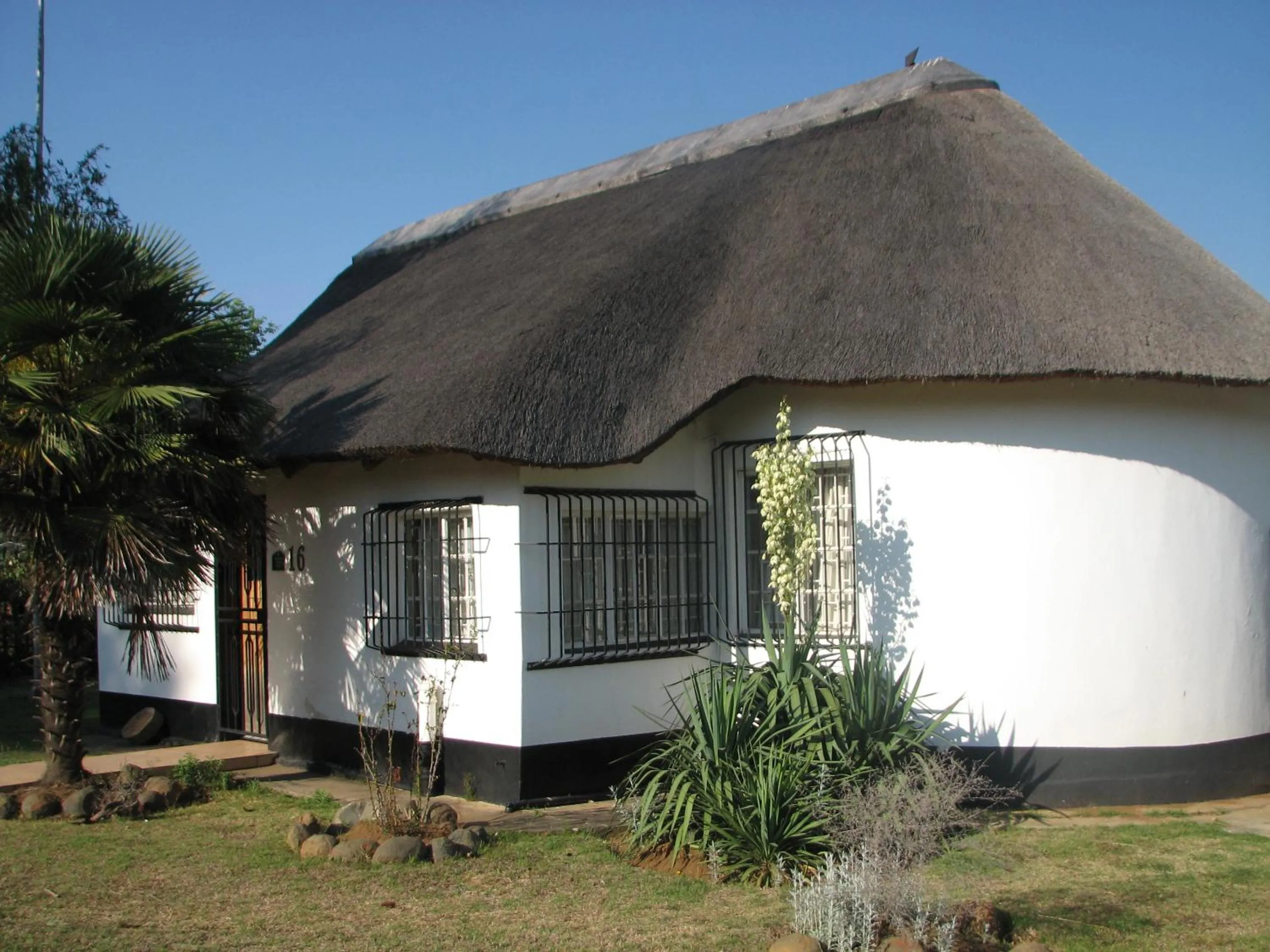 Garden in Absolute Leisure Cottages