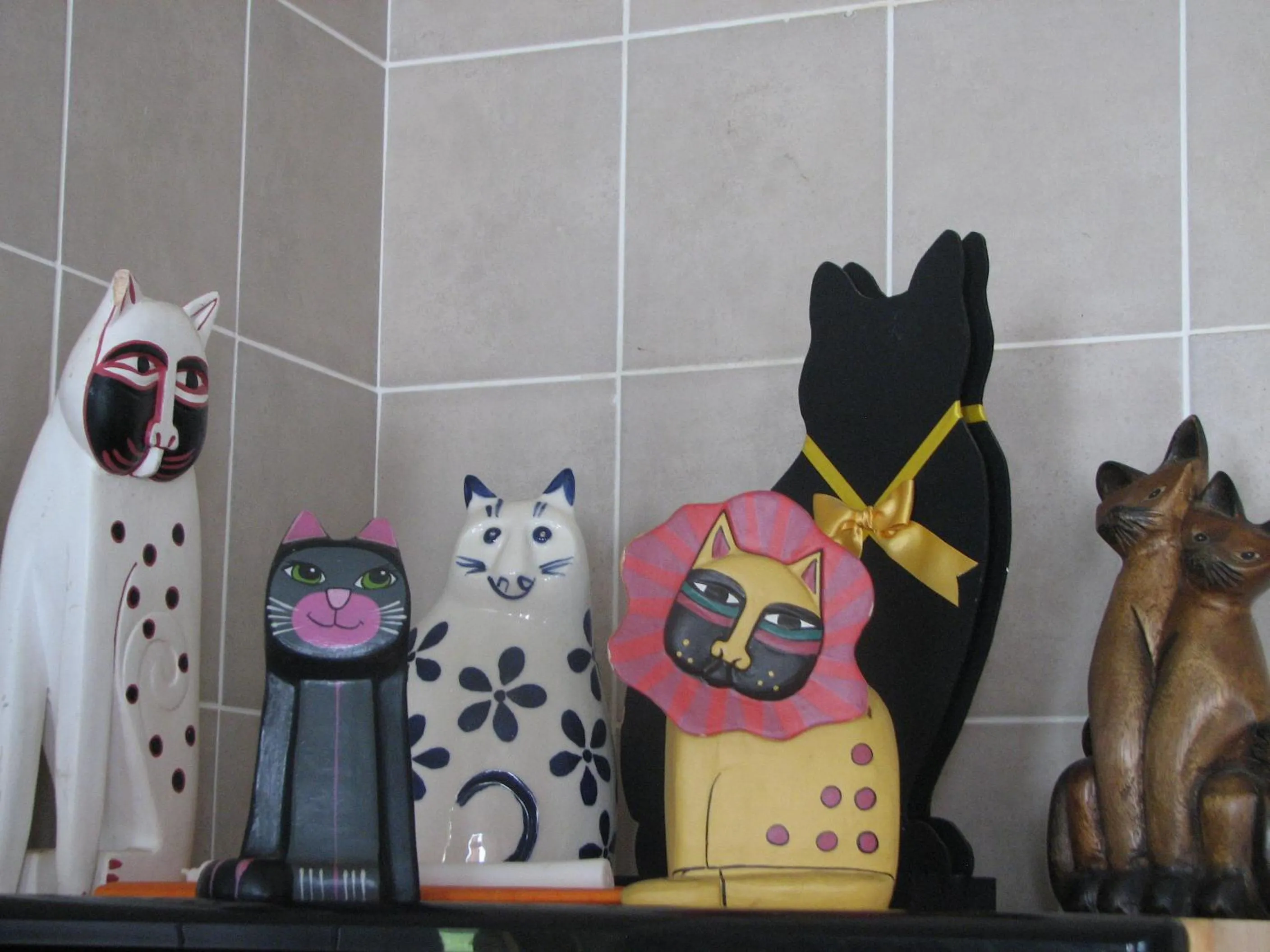 Kitchen or kitchenette in Absolute Leisure Cottages