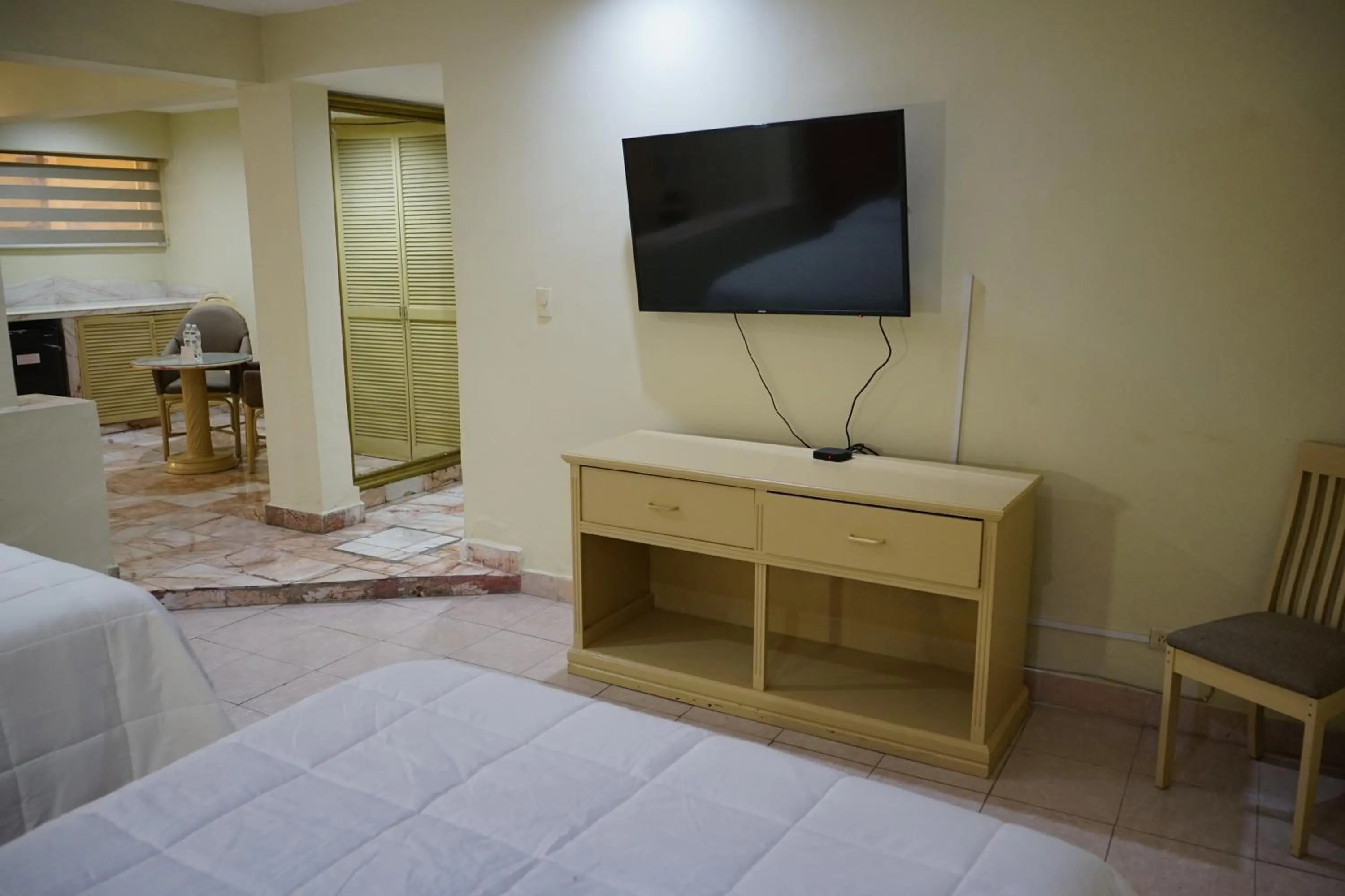 Suite in Hotel Posada del Sol Inn