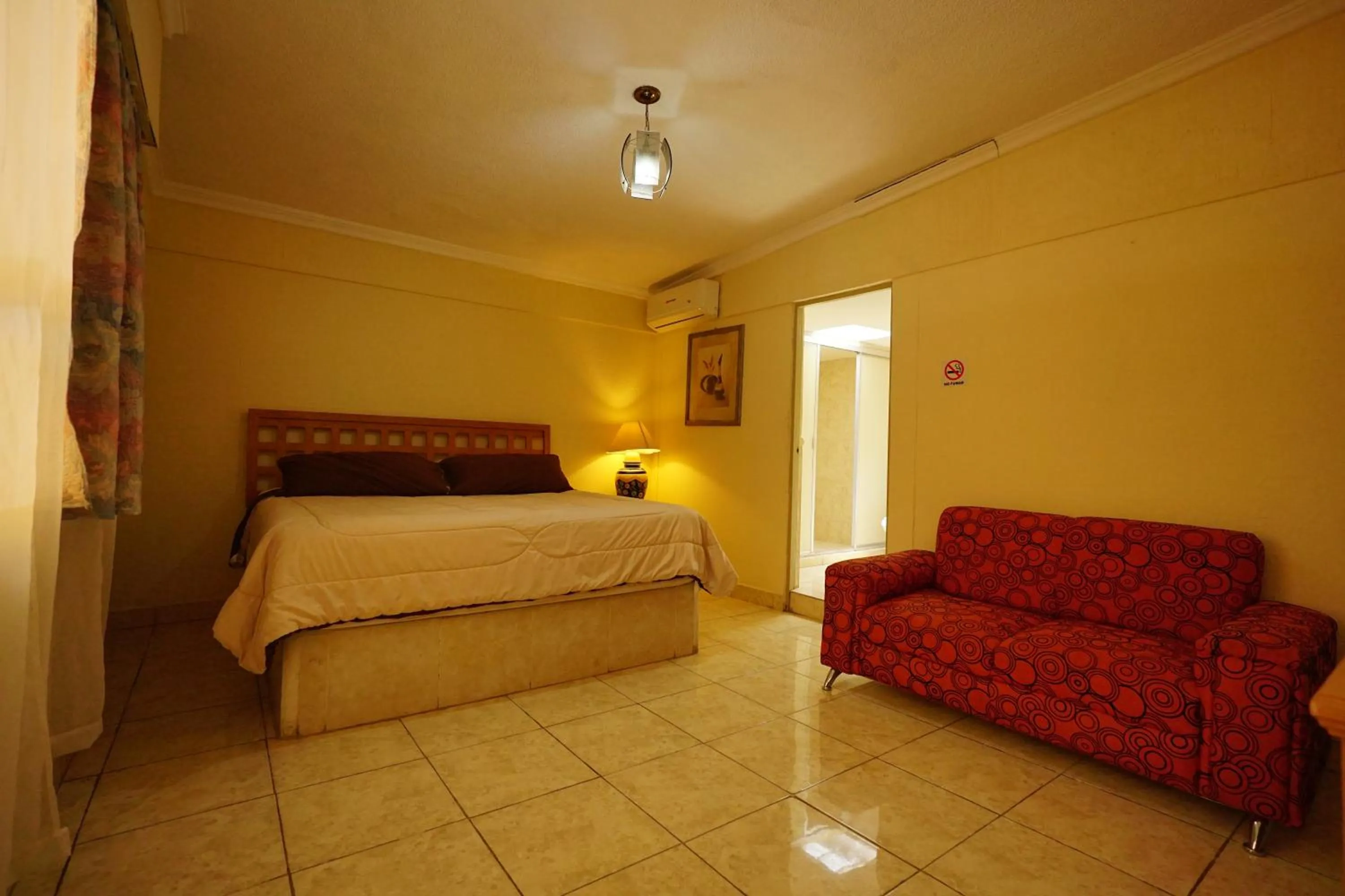 Standard King Room in Hotel Posada del Sol Inn