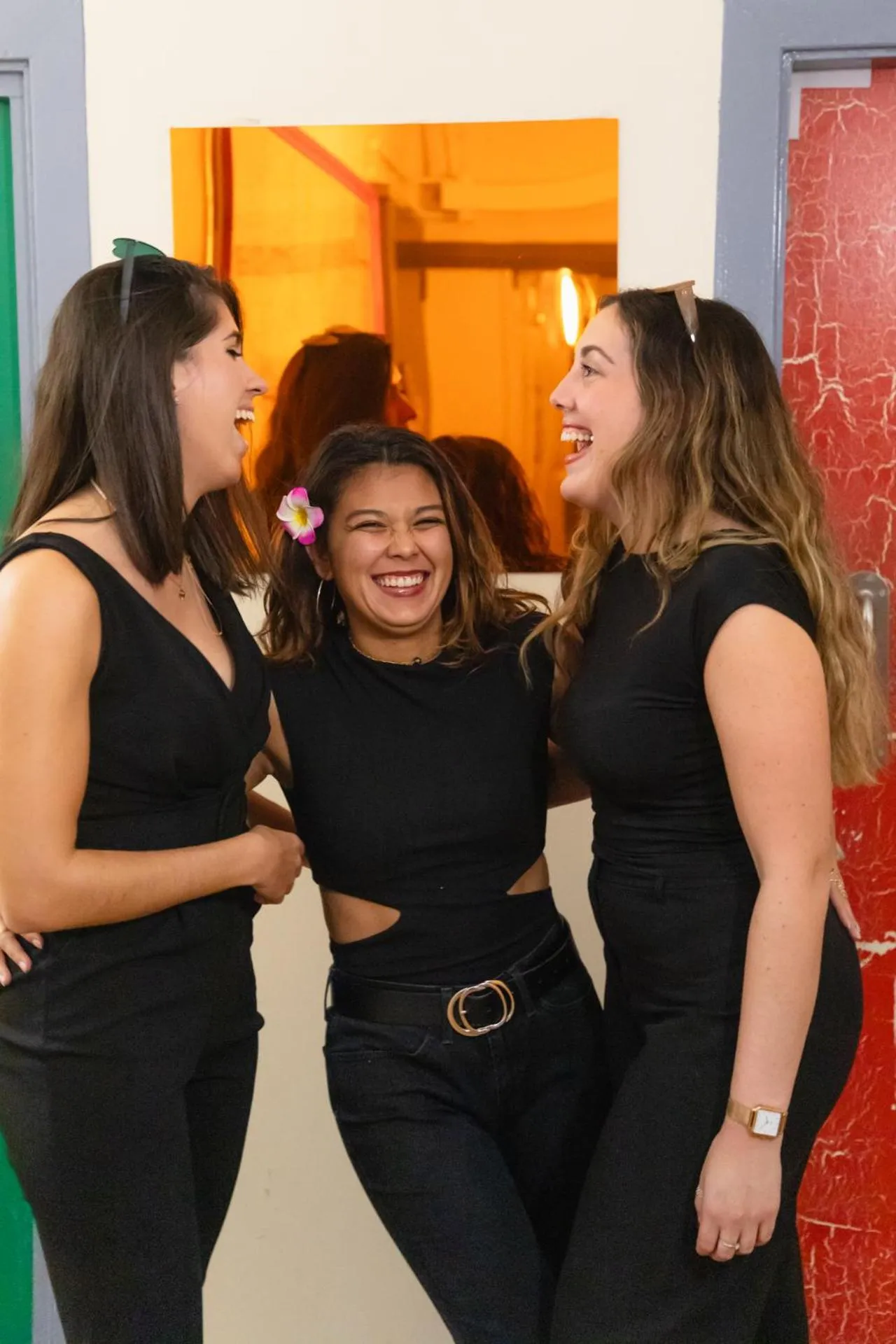 group of guests in London Backpackers Youth Hostel 18 - 35 Years Old Only