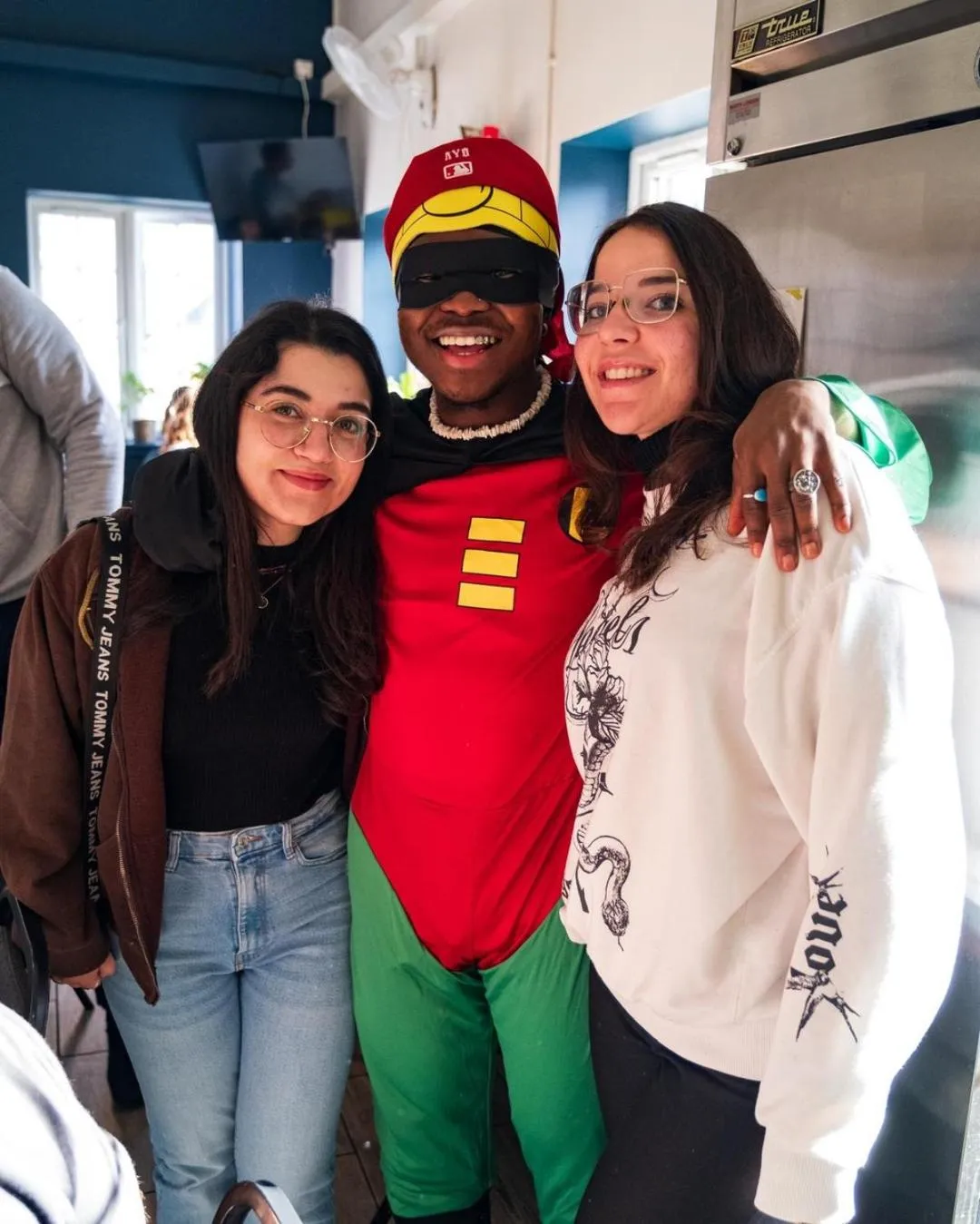 group of guests in London Backpackers Youth Hostel 18 - 35 Years Old Only