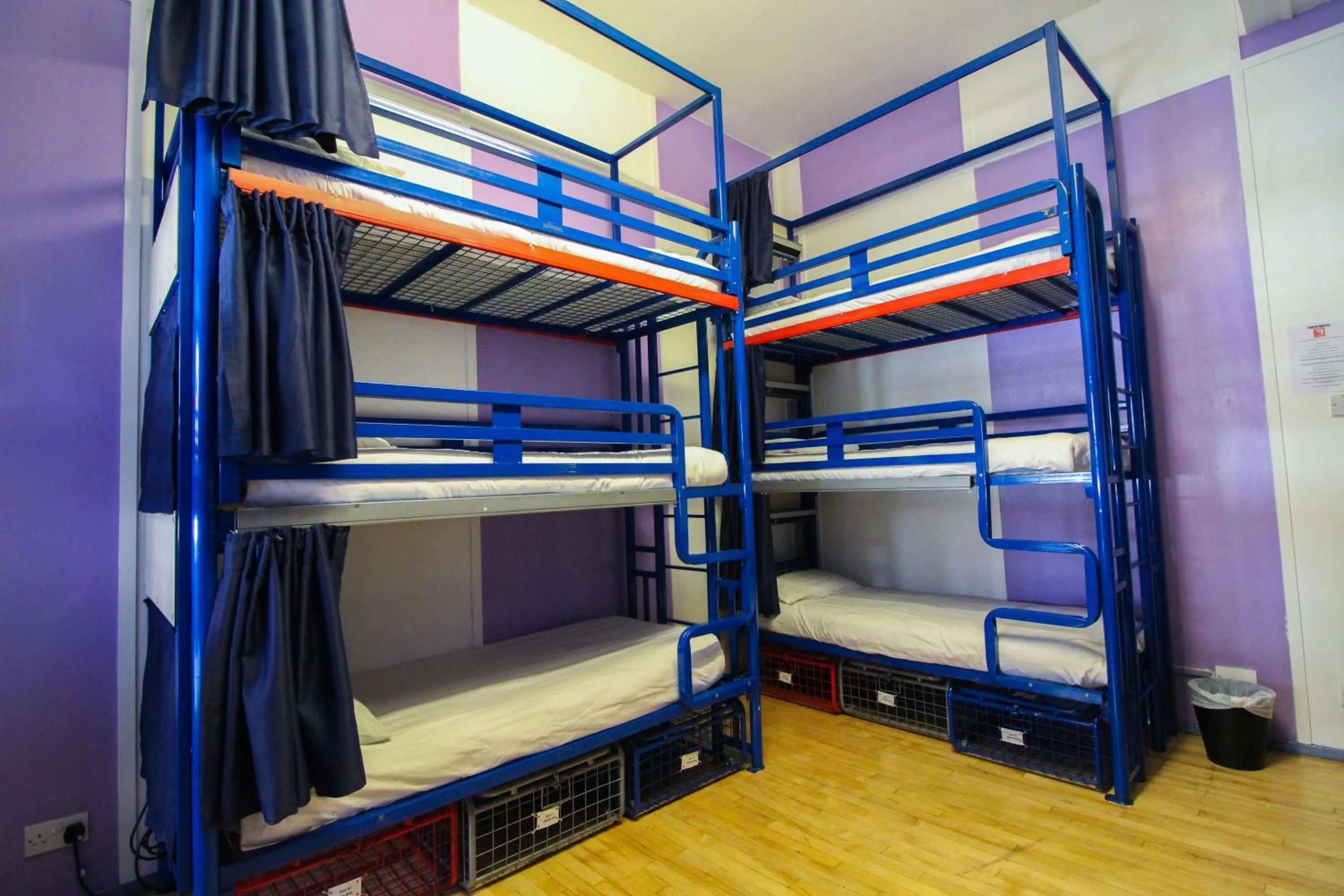 Bedroom, Bed in London Backpackers Youth Hostel 18 - 35 Years Old Only