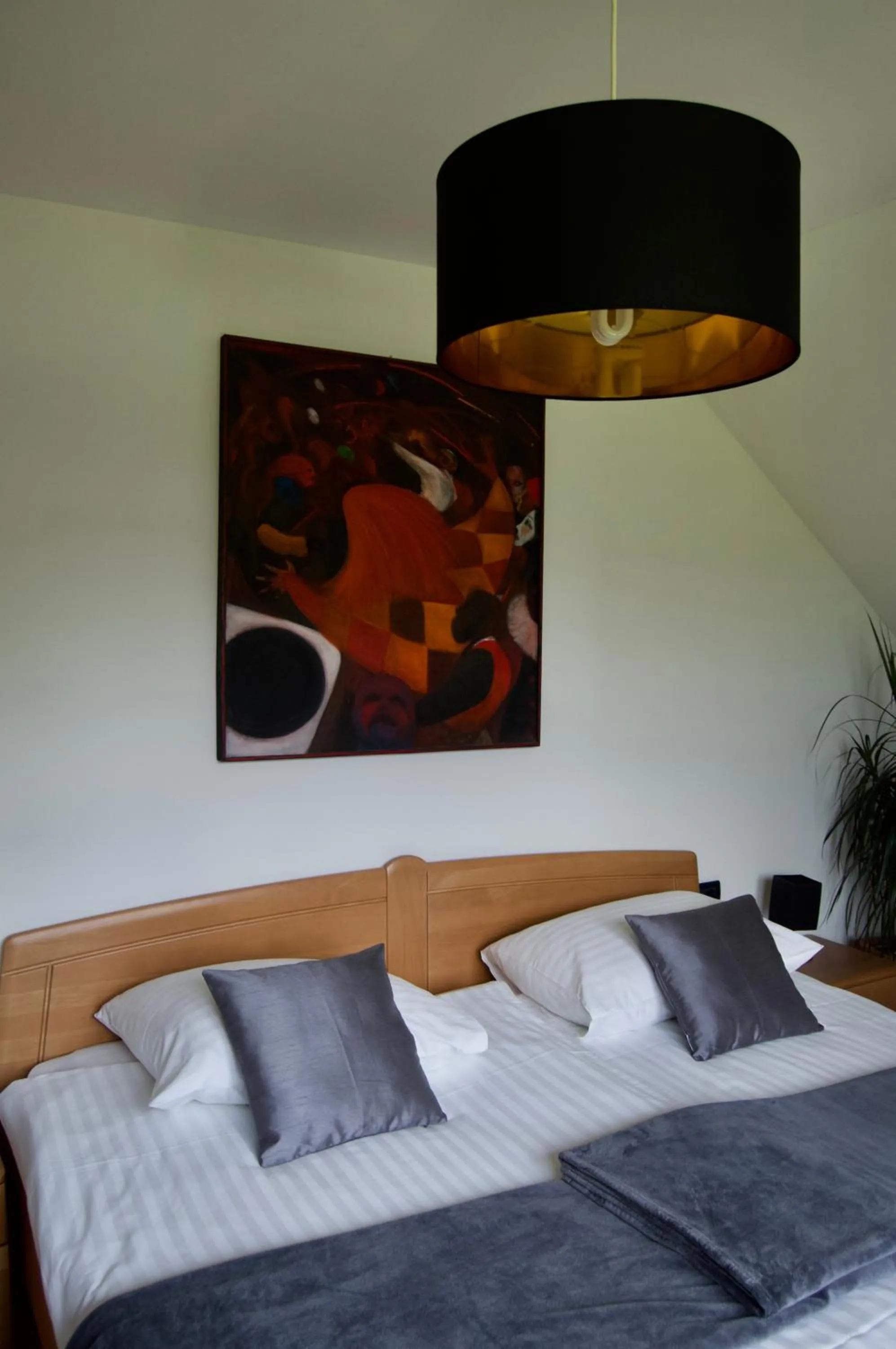 Bed in Rudi Hiti's Guest House