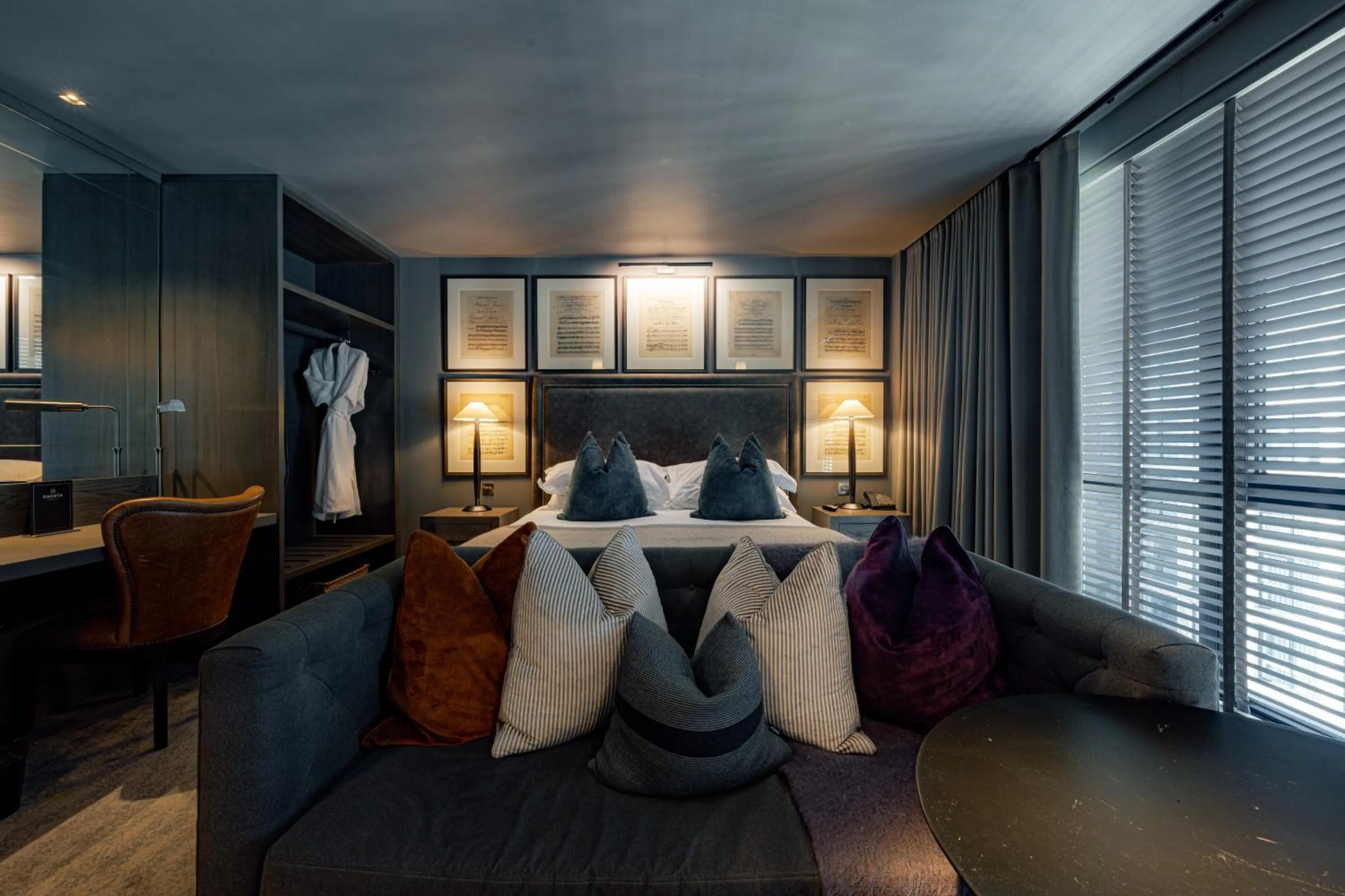 Bed in Dakota Glasgow