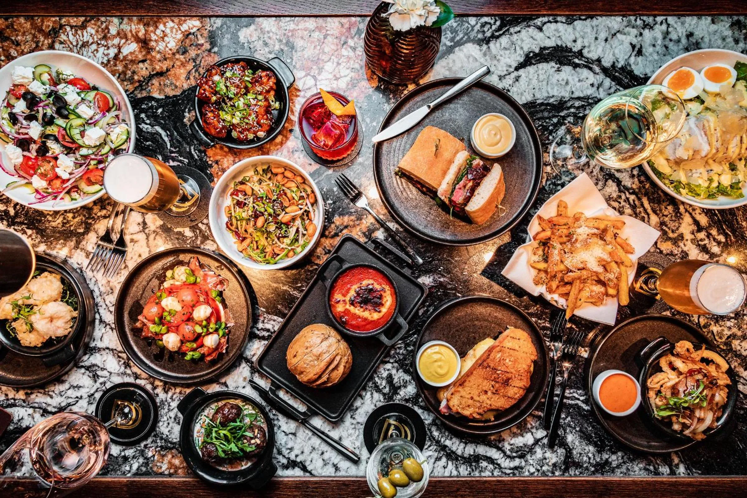 Food and drinks in Dakota Glasgow