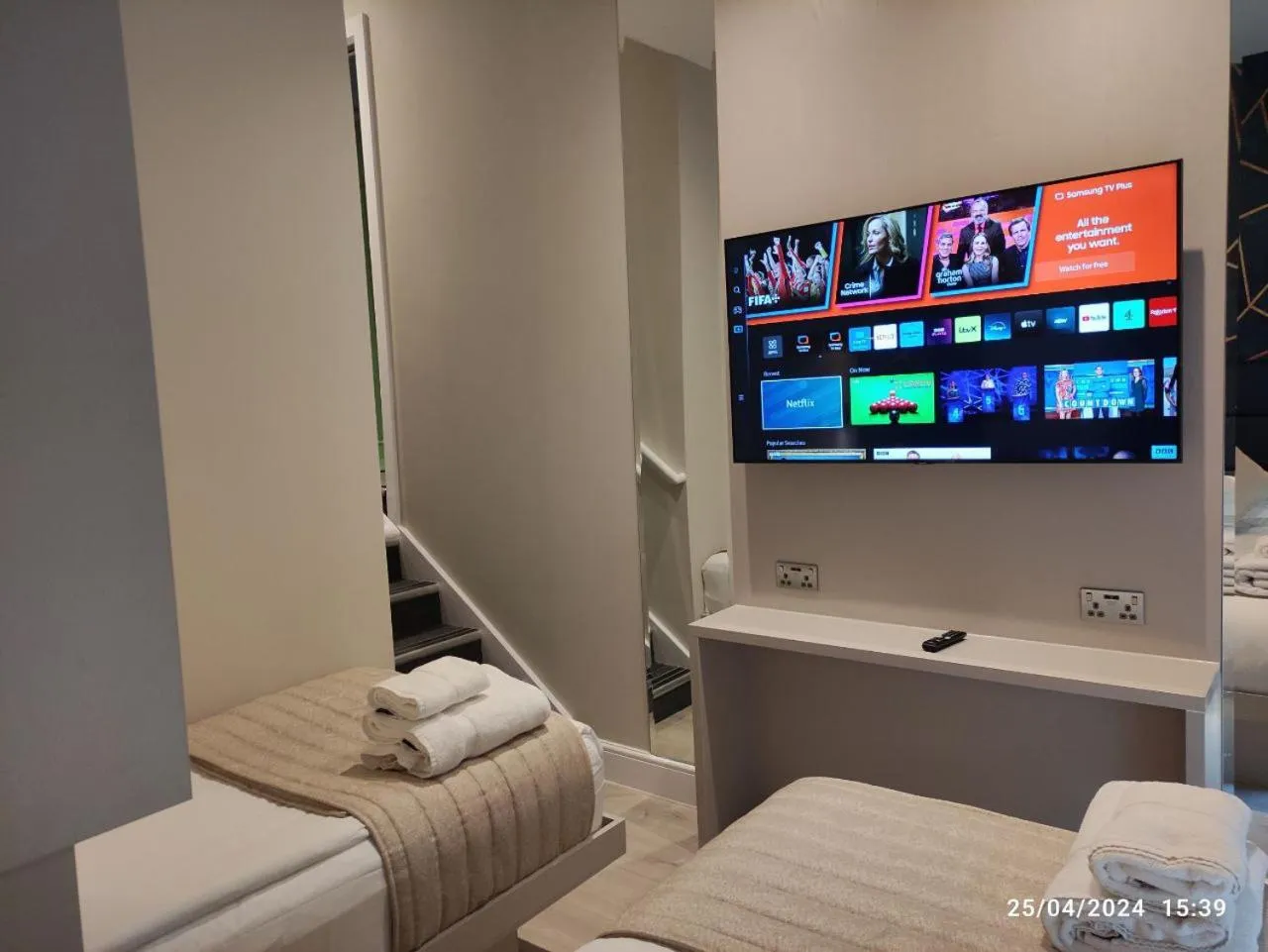 Bed in NOX Kensington